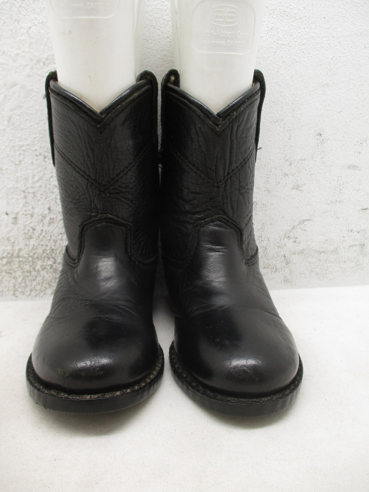 A JAMA PRODUCT Baby Size 5 Black Leather Cowboy Western Roper Boots