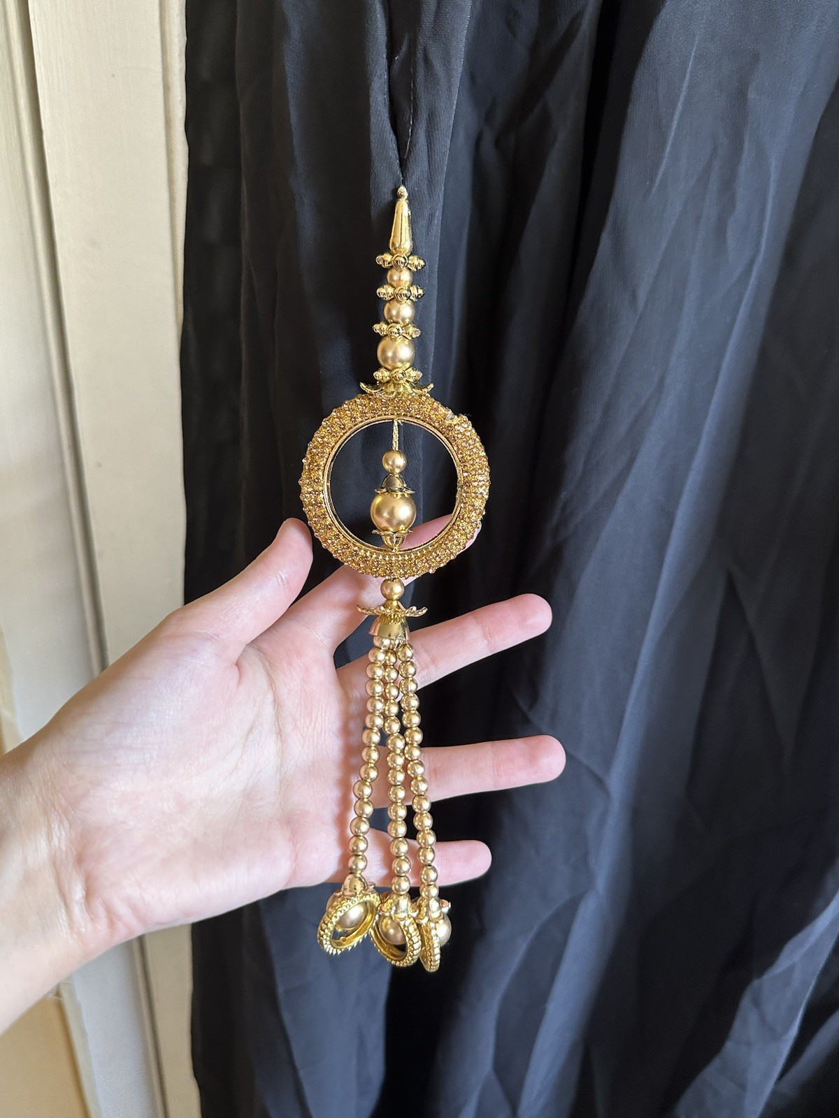 BRAND NEW Never Worn Dubai Modest Beaded Tasseled & Hanging Charms Black & Gold