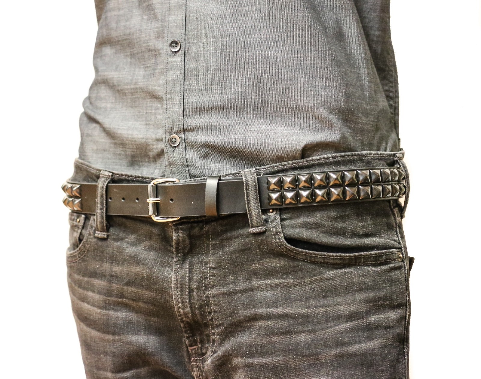 2 Row Black Gunmetal Pyramid Stud Belt Leather Punk, Metal,Thrash, Sid Vicious