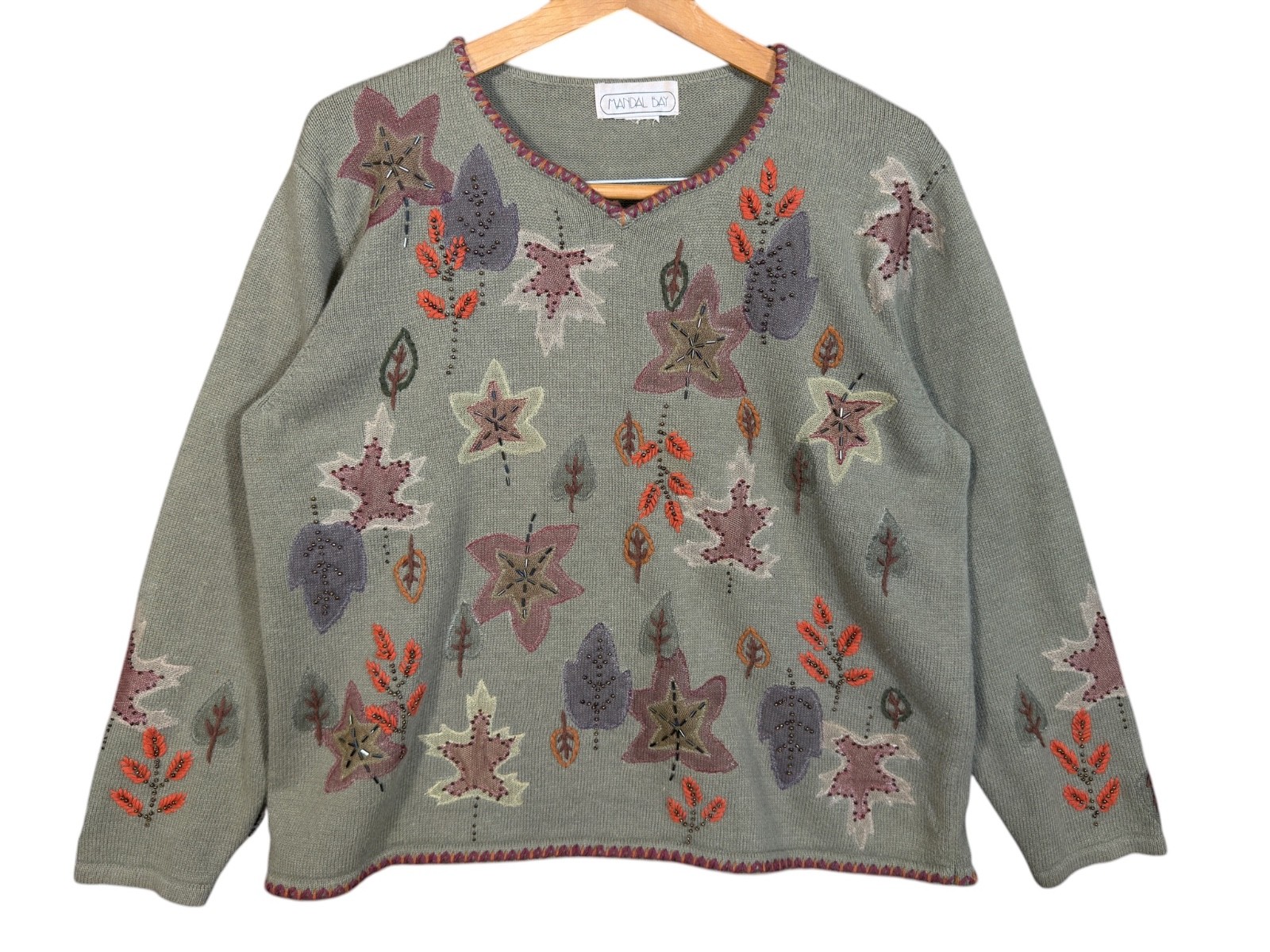 Mandal Bay Fall Winter Sweater Women’s Size M-L (Measurements in Pictures)