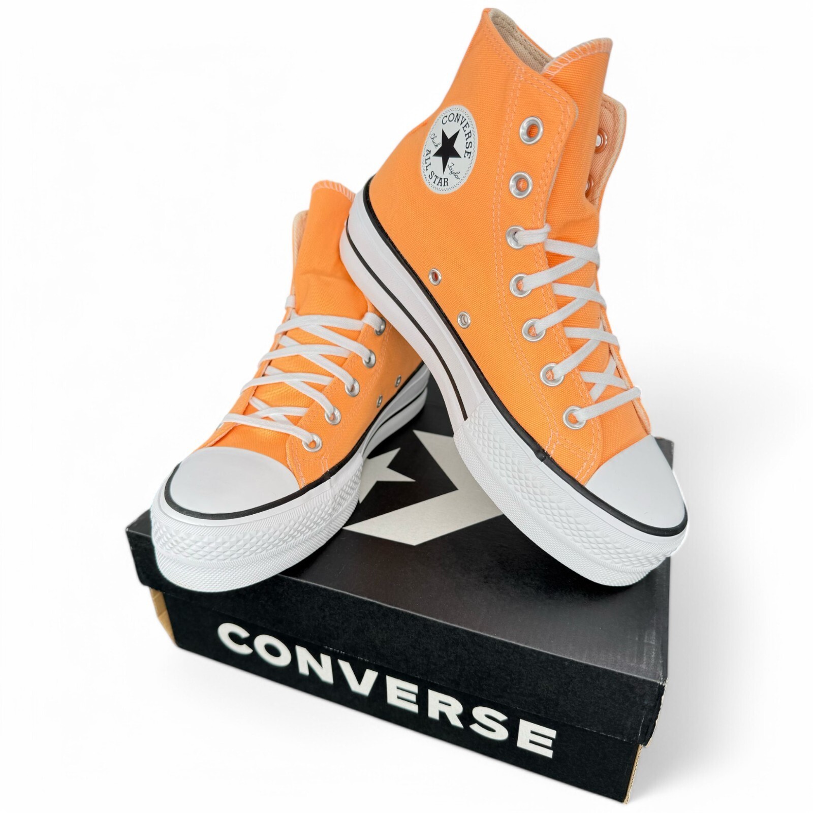 Converse Chuck Taylor LIFT HI High Top Canvas Platform Women US Sz 5-10.5 NEW