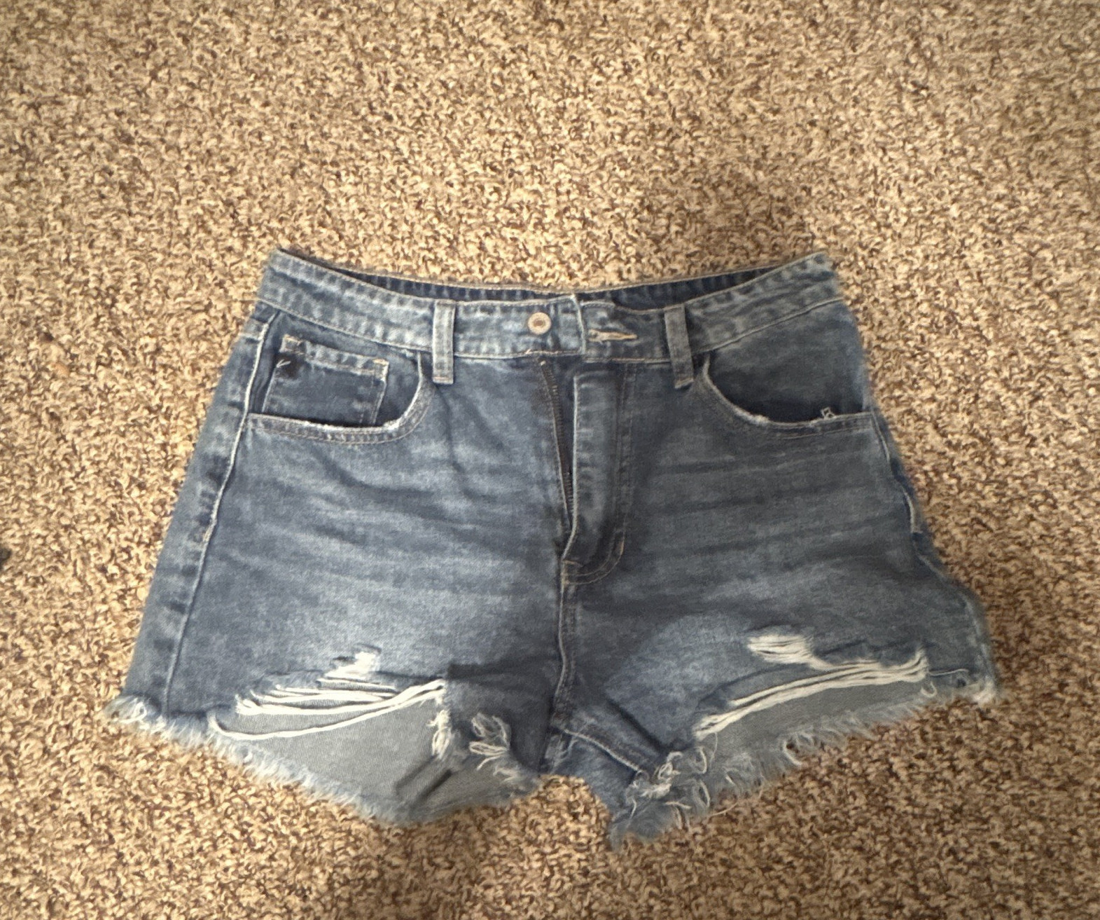 KanCan Women’s Blue Denim Cut Off Shorts Medium Wash 5-Pocket Button 27
