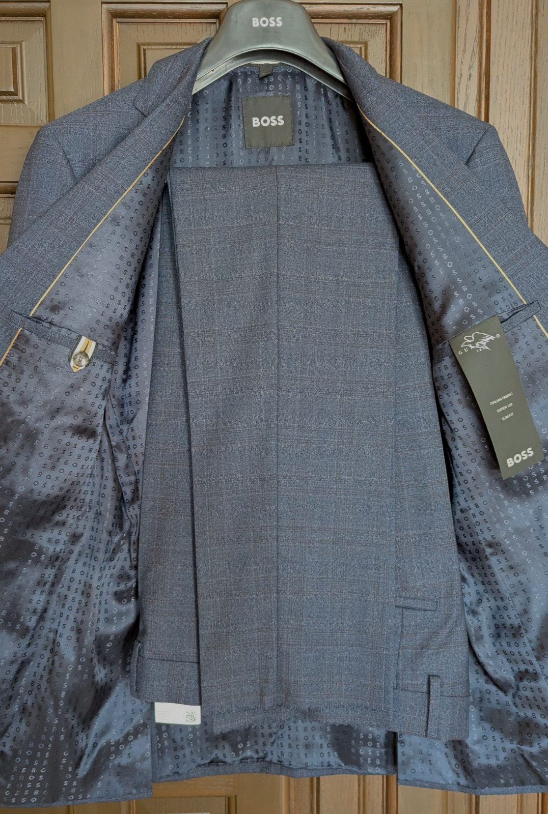 HUGO BOSS Huge 100% Virgin Wool Suit, Blue Plaid, Size 38 R NWOT – $895