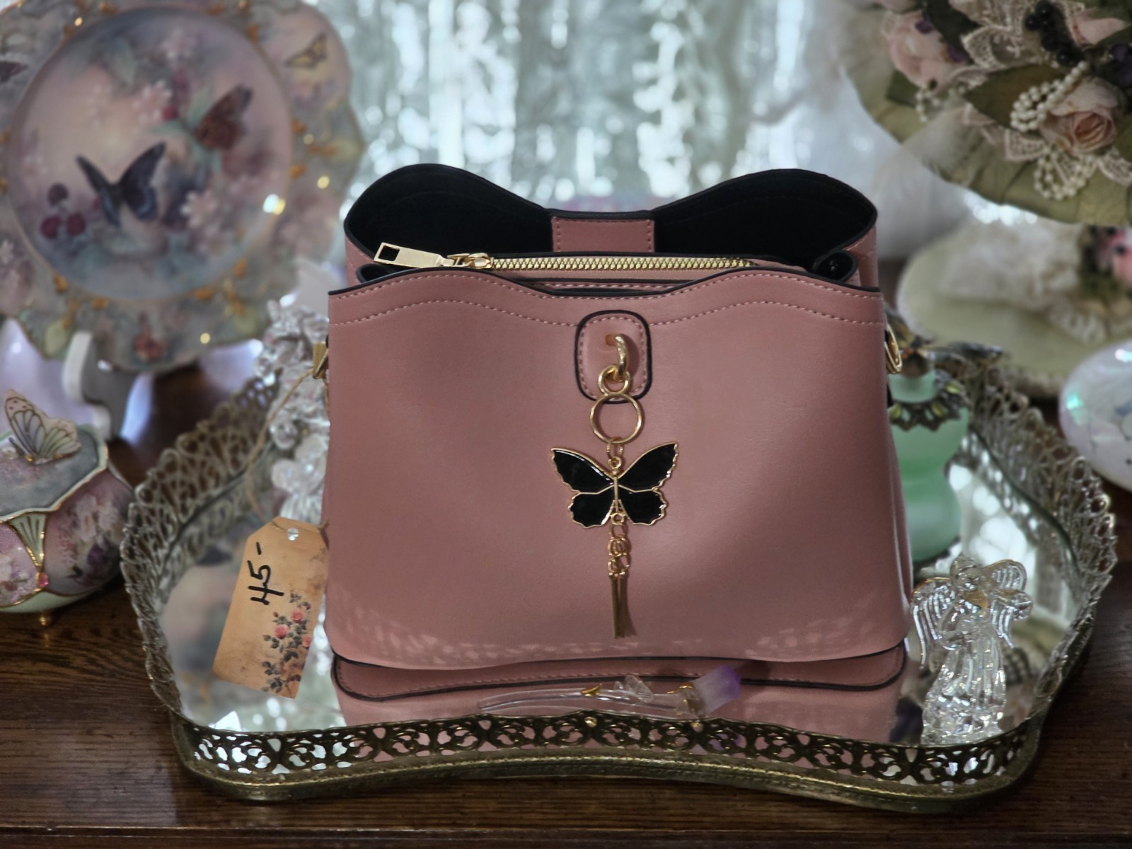 Women’s Pink Handbag Butterfly Tag Crossbody Zip & Magnetic Closure Hi End NWT