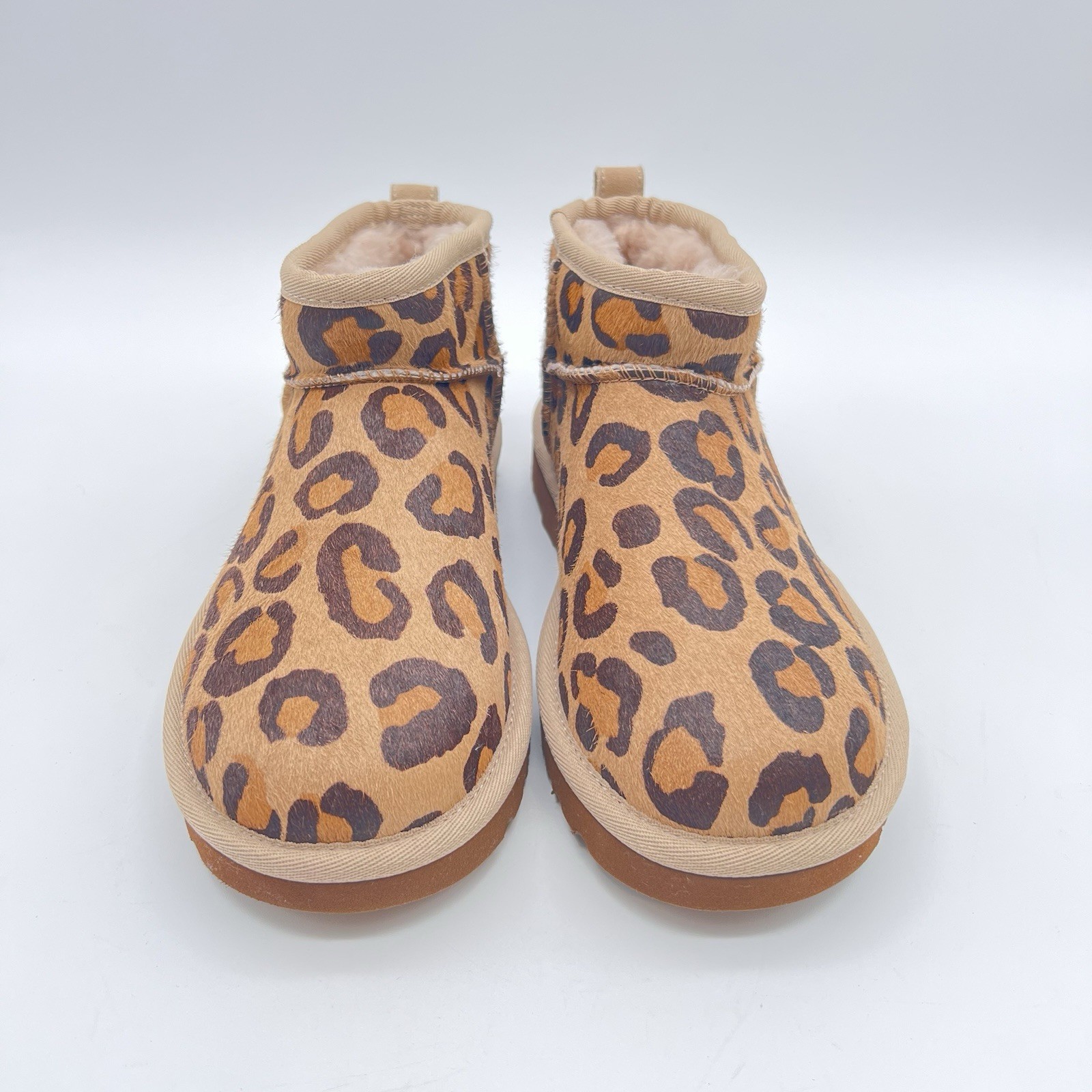 UGG Classic Ultra Mini Leopard Print Calf Hair Boots Women’s Size 6