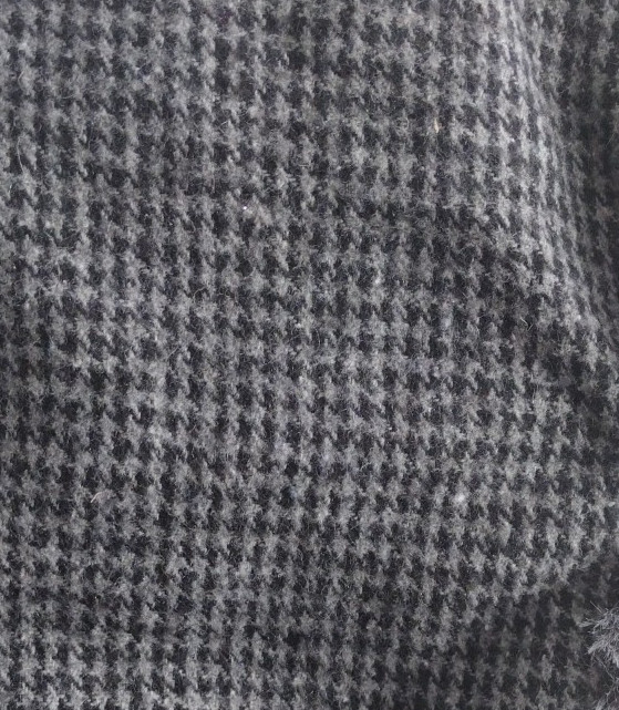Old Navy Gray & Black Houndstooth Faux-Fur-Lined Trapper Hat Size S/M Chin Snap