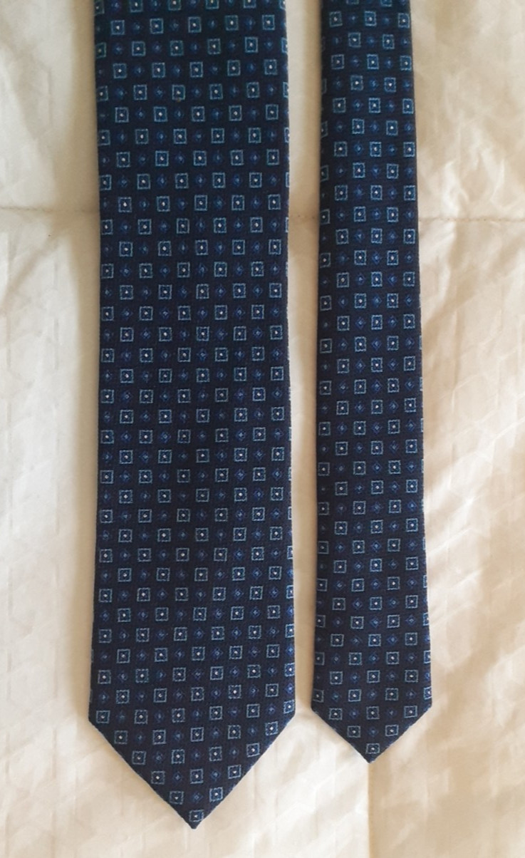 Brioni Silk Jacquard Tie 3.25″ x 61″ Navy Blue Foulard Handmade in Italy
