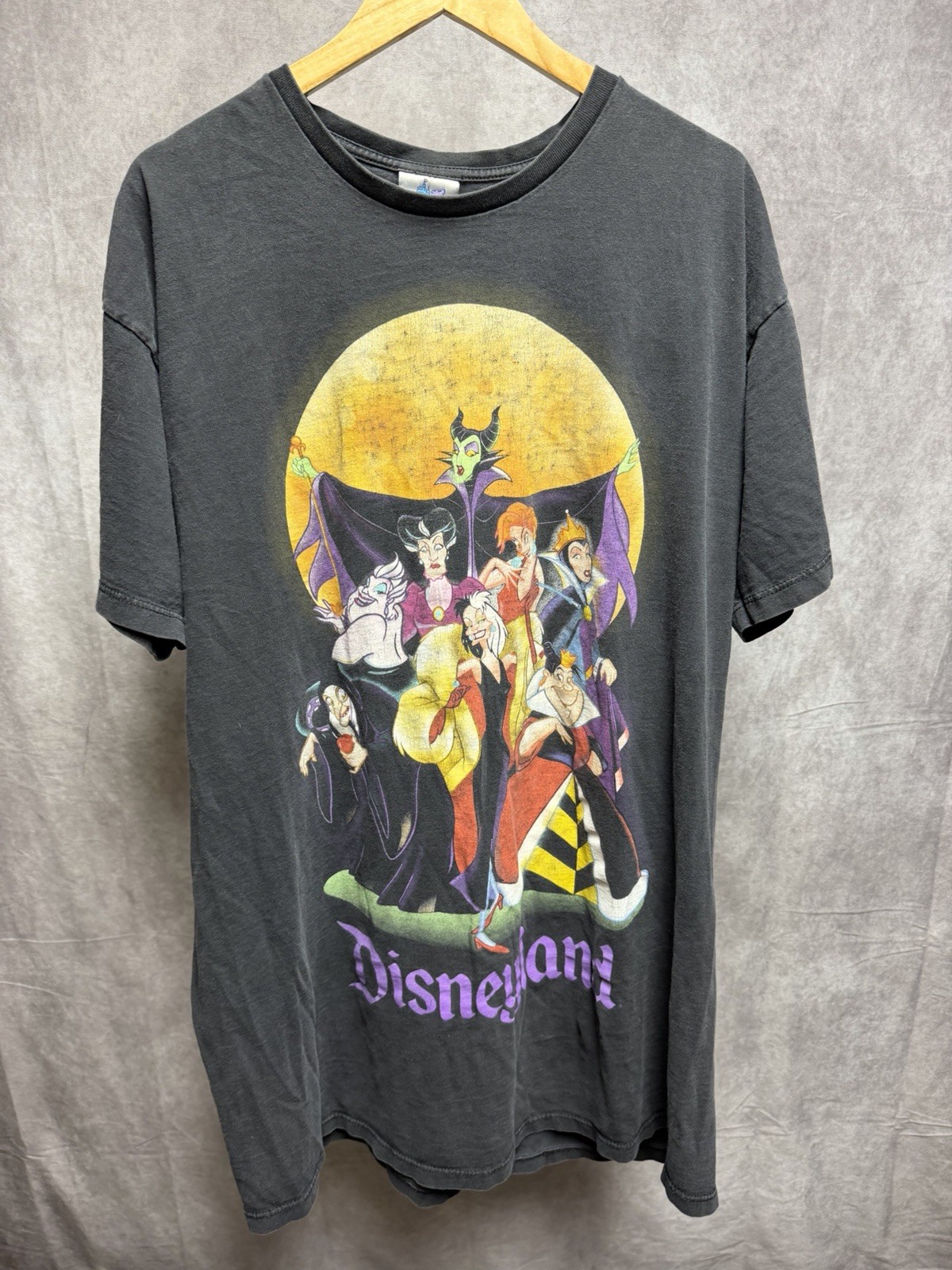Vintage 90s Disney Tee Shirt Bad Girls Lady Villains Made In USA Disneyland 2XL
