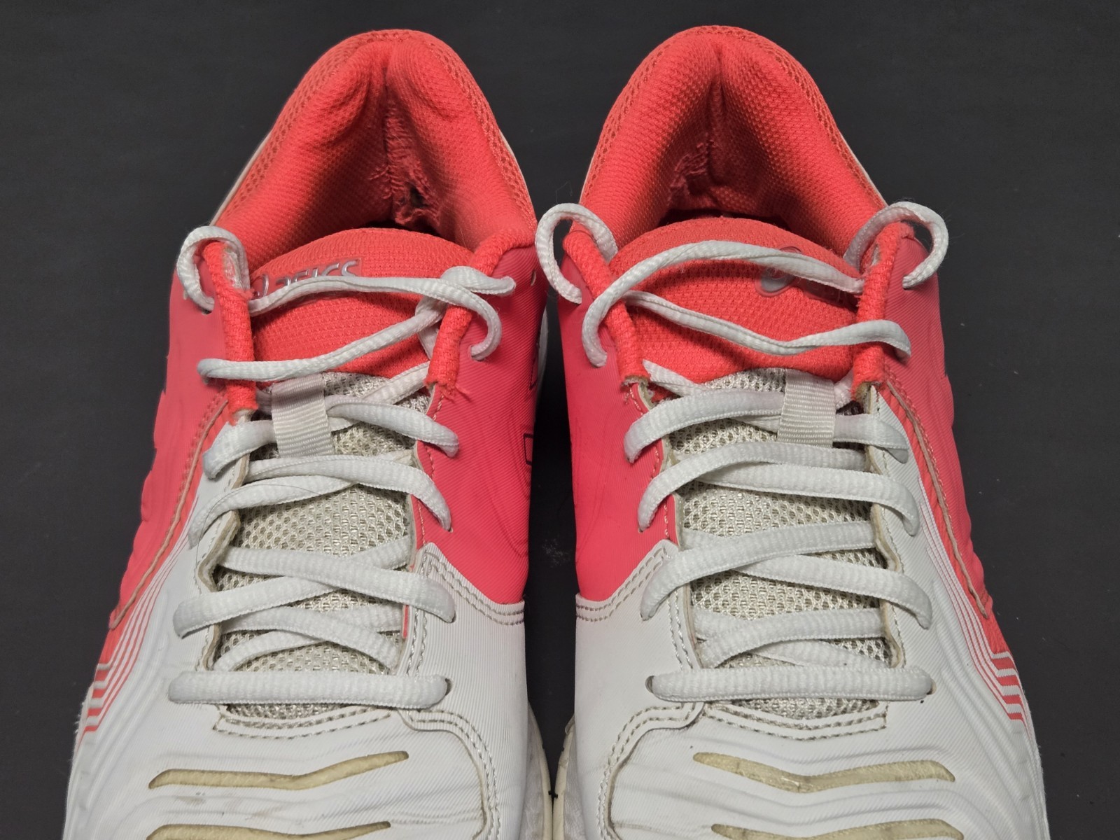 Asics Gel Game Womens Athletic Shoes E755Y Size 9.5 Coral Pink & White