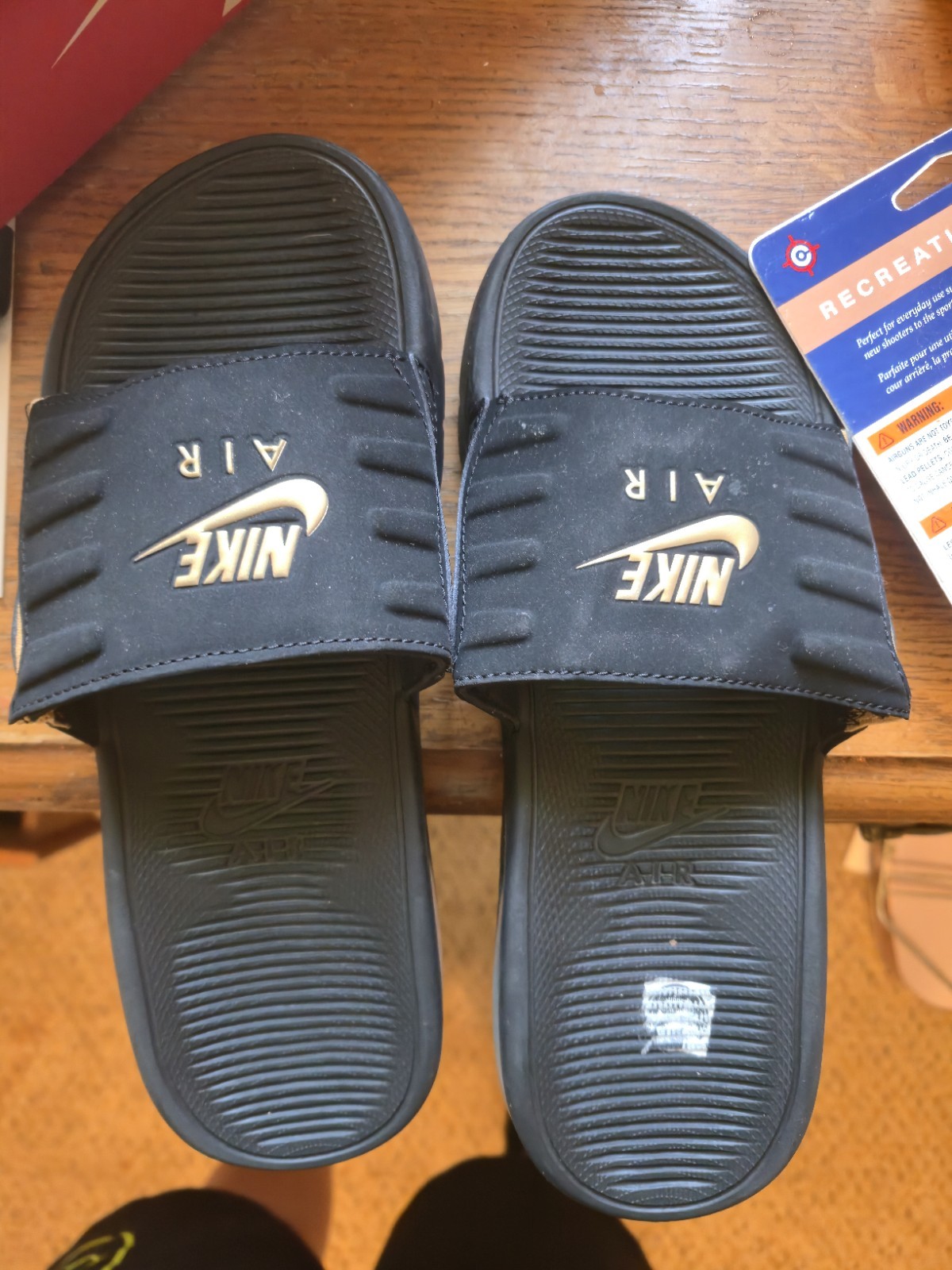Nike Air Max Slide Sandals Black/Metallic Gold Rubber Logo US 7 New Defects