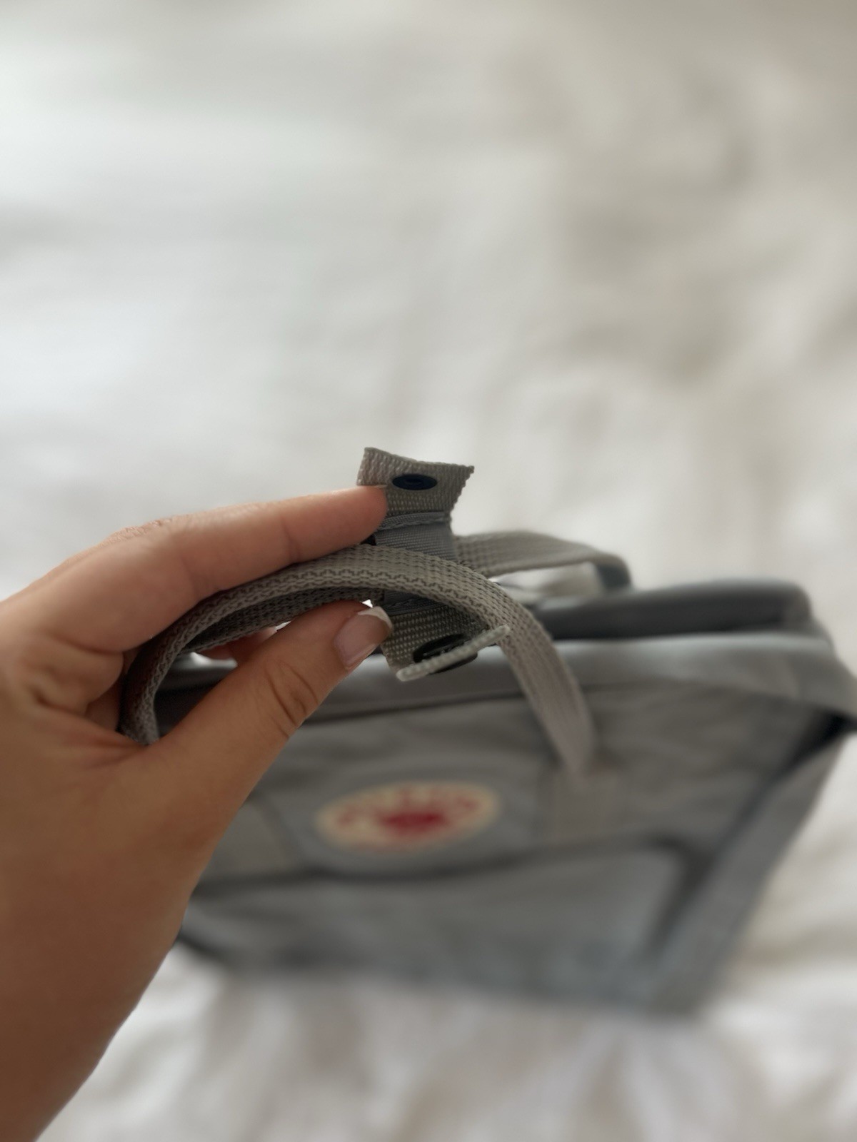 Fjallraven – Kanken Backpack – Fog Size A Smaller Version/ 16L