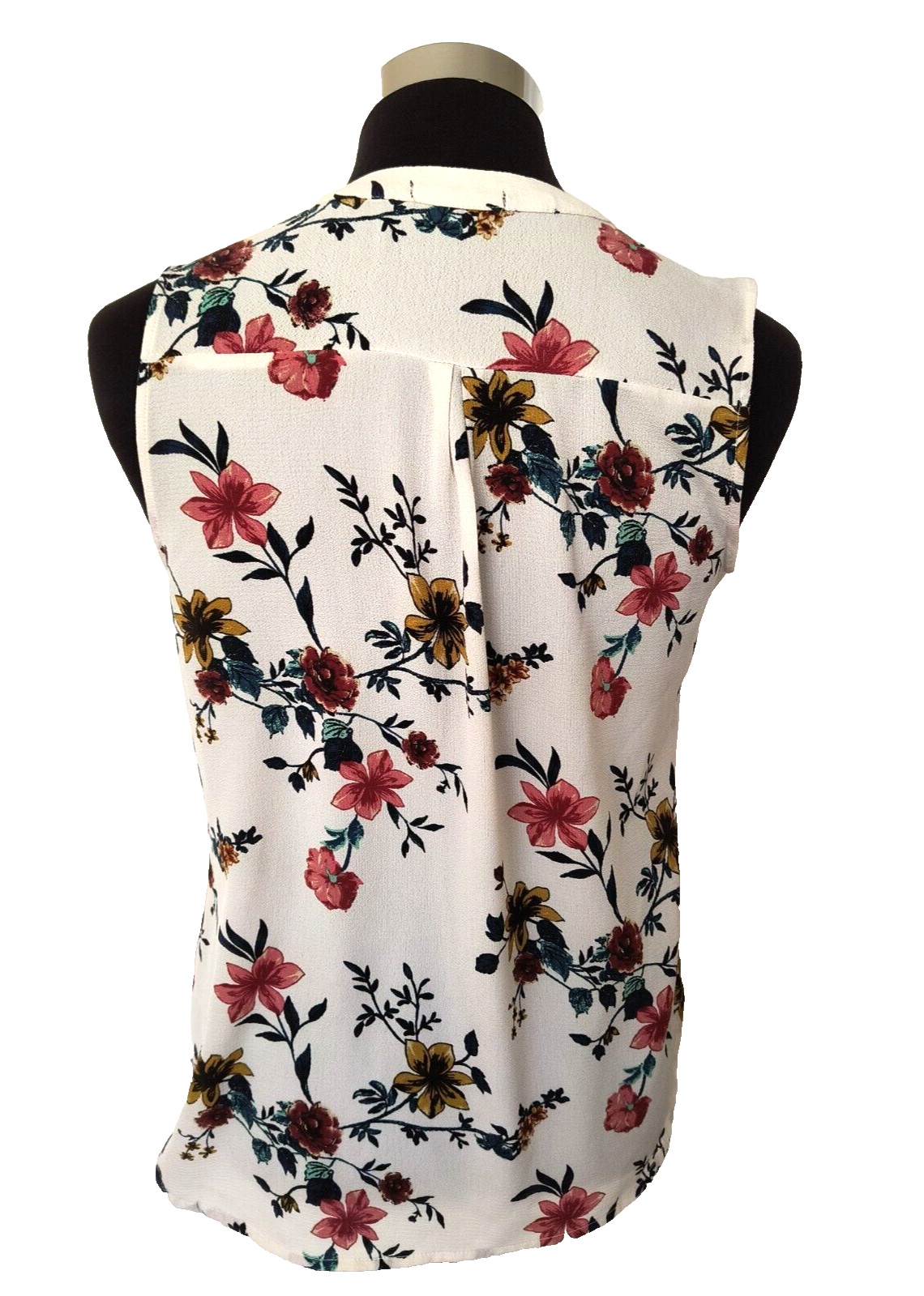 Cure Sleeveless Blouse Women’s Size Medium Pullover Multicolor Floral on Ivory