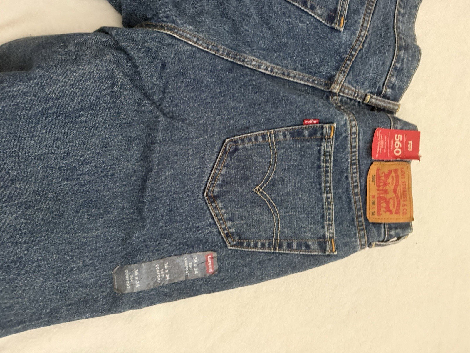 💙 Levi’s 560 Men’s Jeans 36 x 34 NWT Relaxed Fit Straight Leg Denim 💙