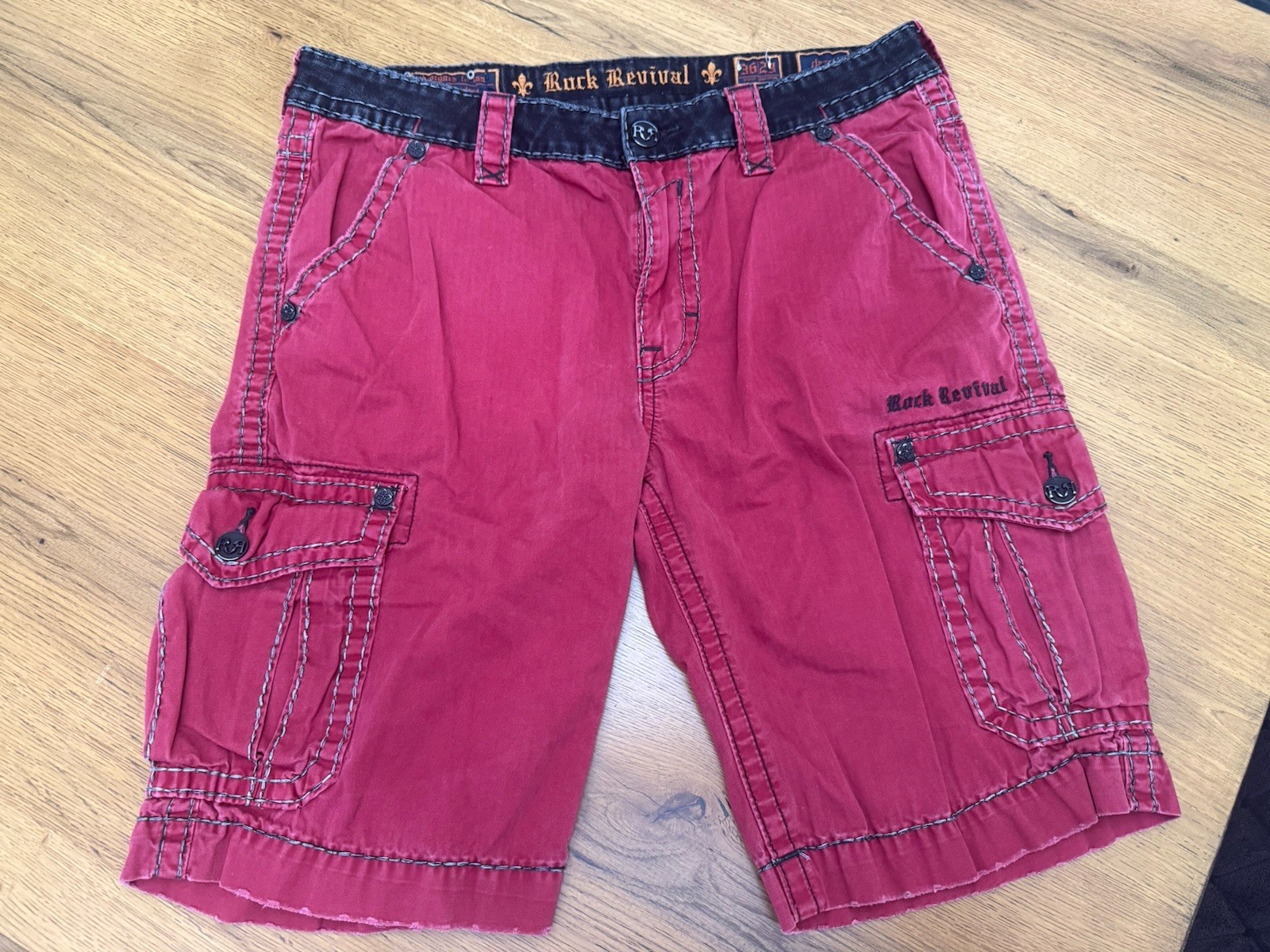 Rock Revival Men’s Classic 36x 23 Shorts Hip Vibes! See Pictures/red/detailed