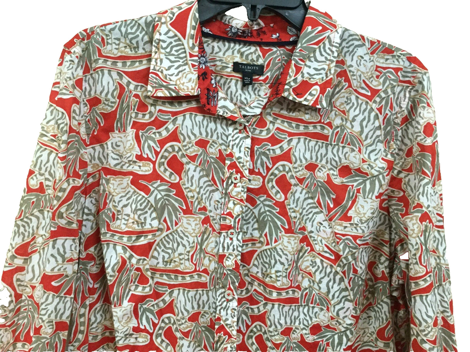 Talbots women Petite Size XLp Blouse Top Shirt Button safari Animal Red Green
