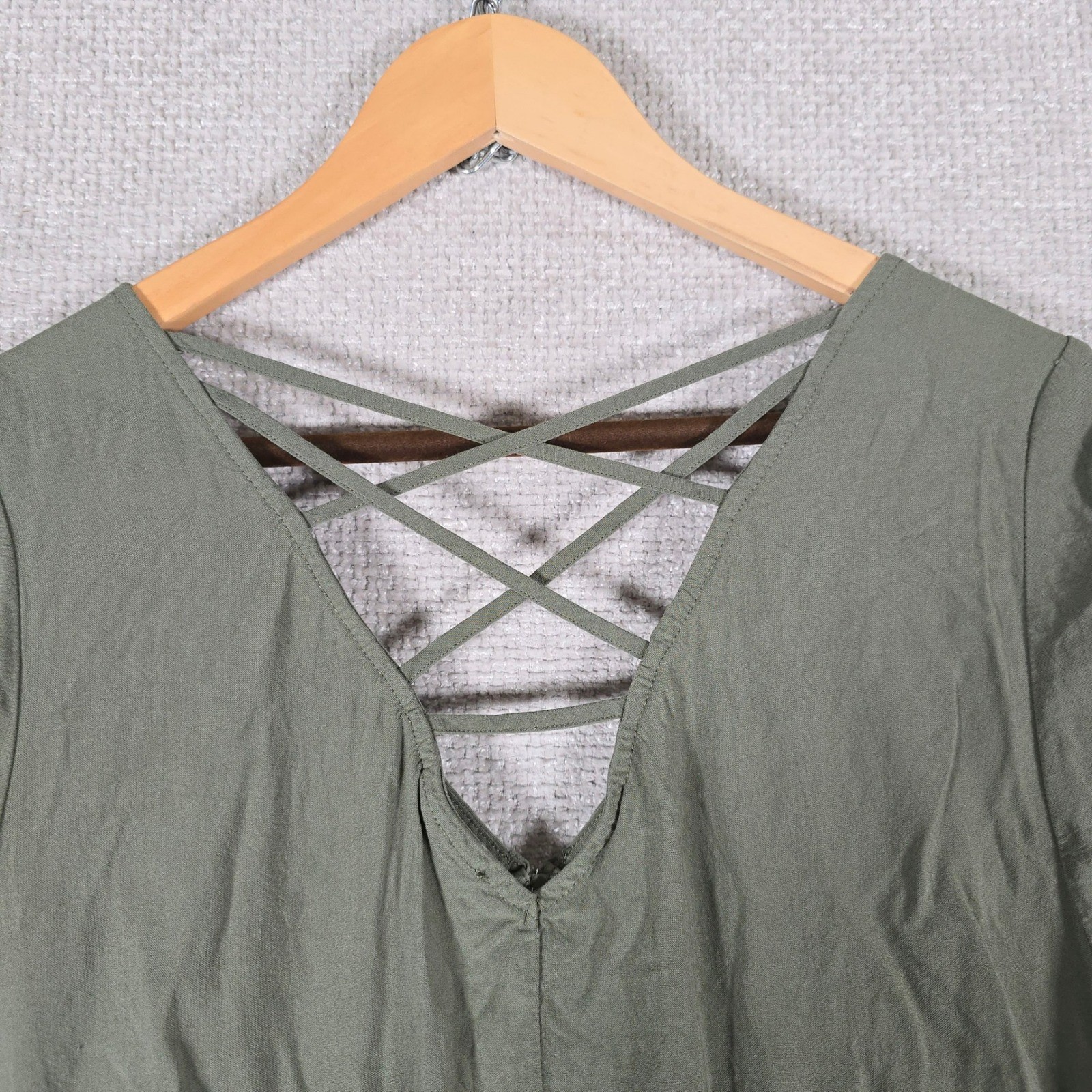 Torrid Womens Olive Green Lattice Back Handkerchief Hem Tunic Top Size 2 2X