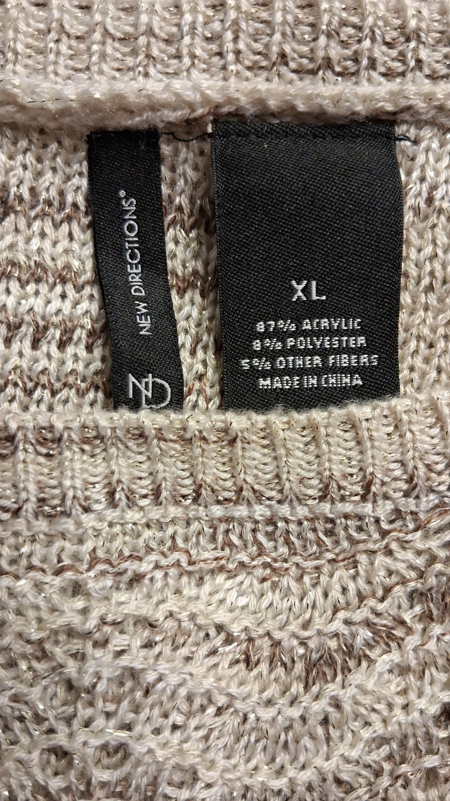 New Directions Crocheted Sweater Pullover Tan and Gold Bracelet Sleeves Size XL