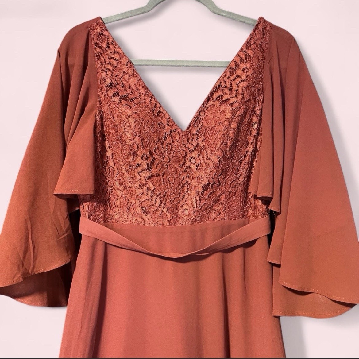 Rust Terracotta Maxi Dress Size M Lace V-Neck Belted Formal Wedding Guest Dres
