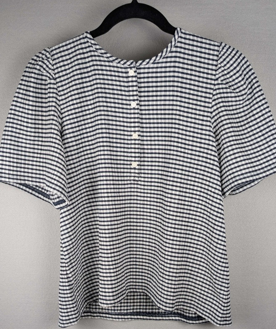 NWT Loft Outlet Navy/White Stripe Seersucker Blouse Lightweight SZ SP Spring 26