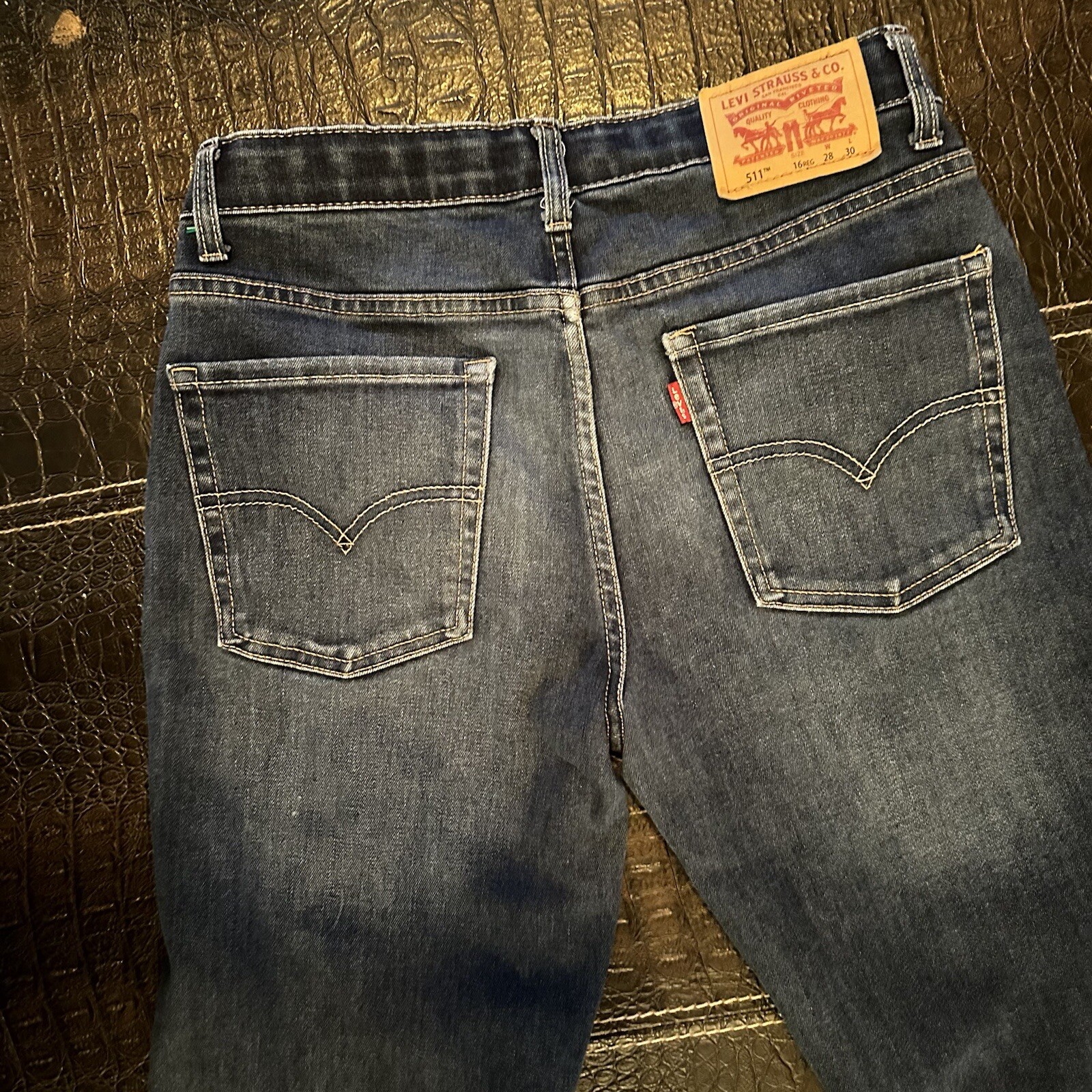 LEVI’S Women’s Blue Jeans 511 Dark Wash Elastic Waist TAG SIZE 16 Reg 28×30