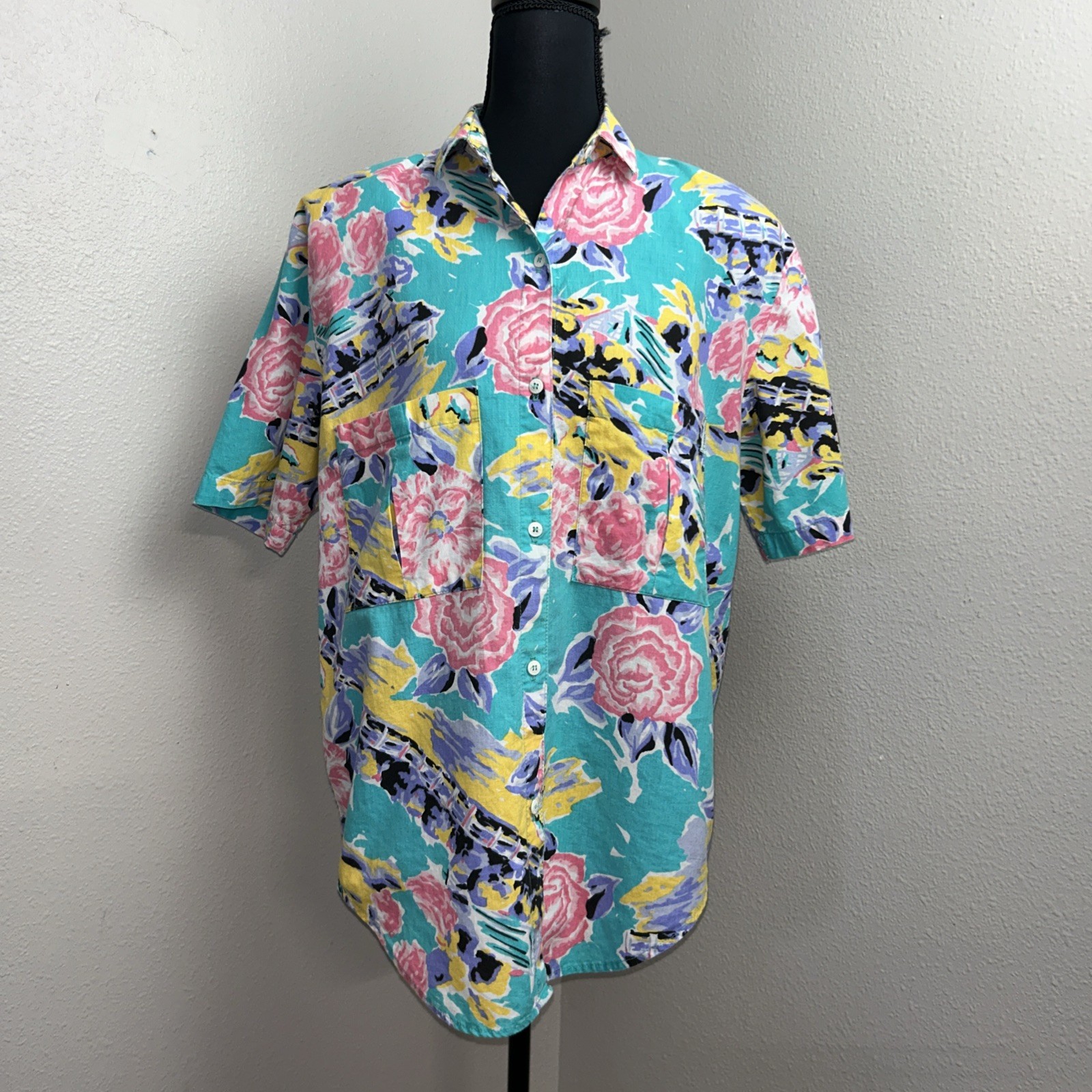 Vintage Cherokee Button Up Shirt Women’s Medium Floral Shoulder Pads USA Made