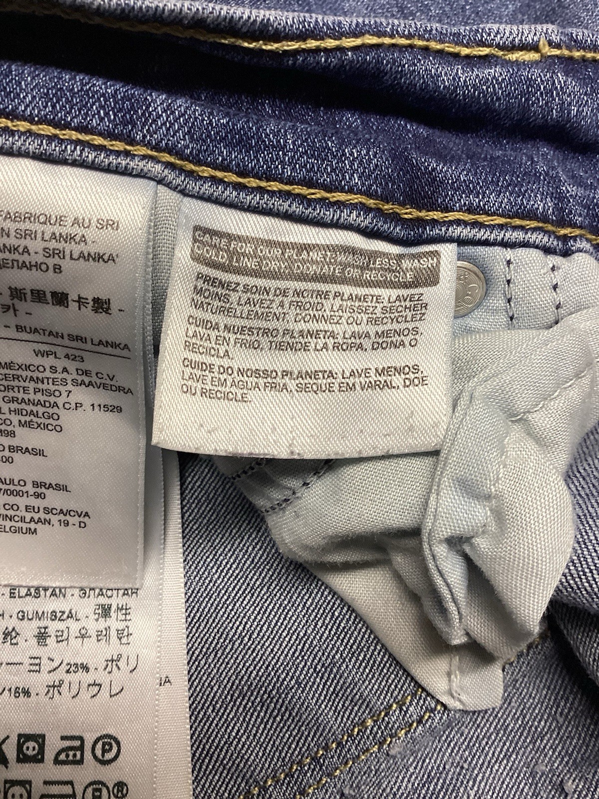 Levis Classic Straight Leg Jeans Medium Wash Stretch Womens 14 32×30