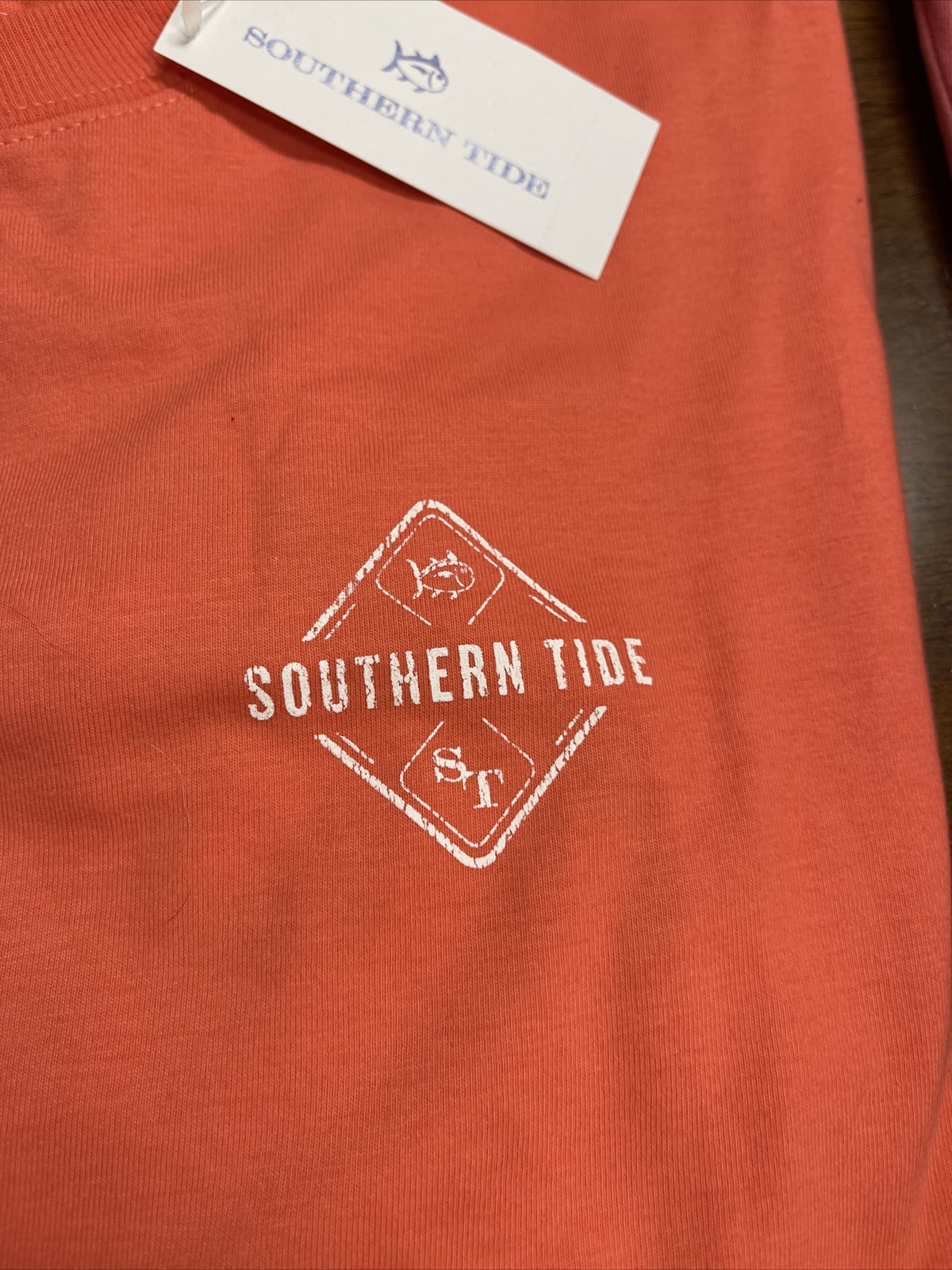 NWT SOUTHERN TIDE SZ XL Mens SS Lure Tree Skipjack T-Shirt Coral Orange