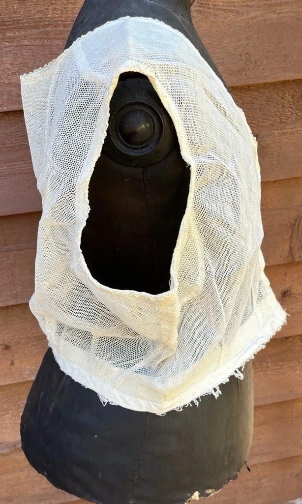 Edwardian Ladies Net Lace Corset Cover, Tatted Lace, Hook Eye Closures