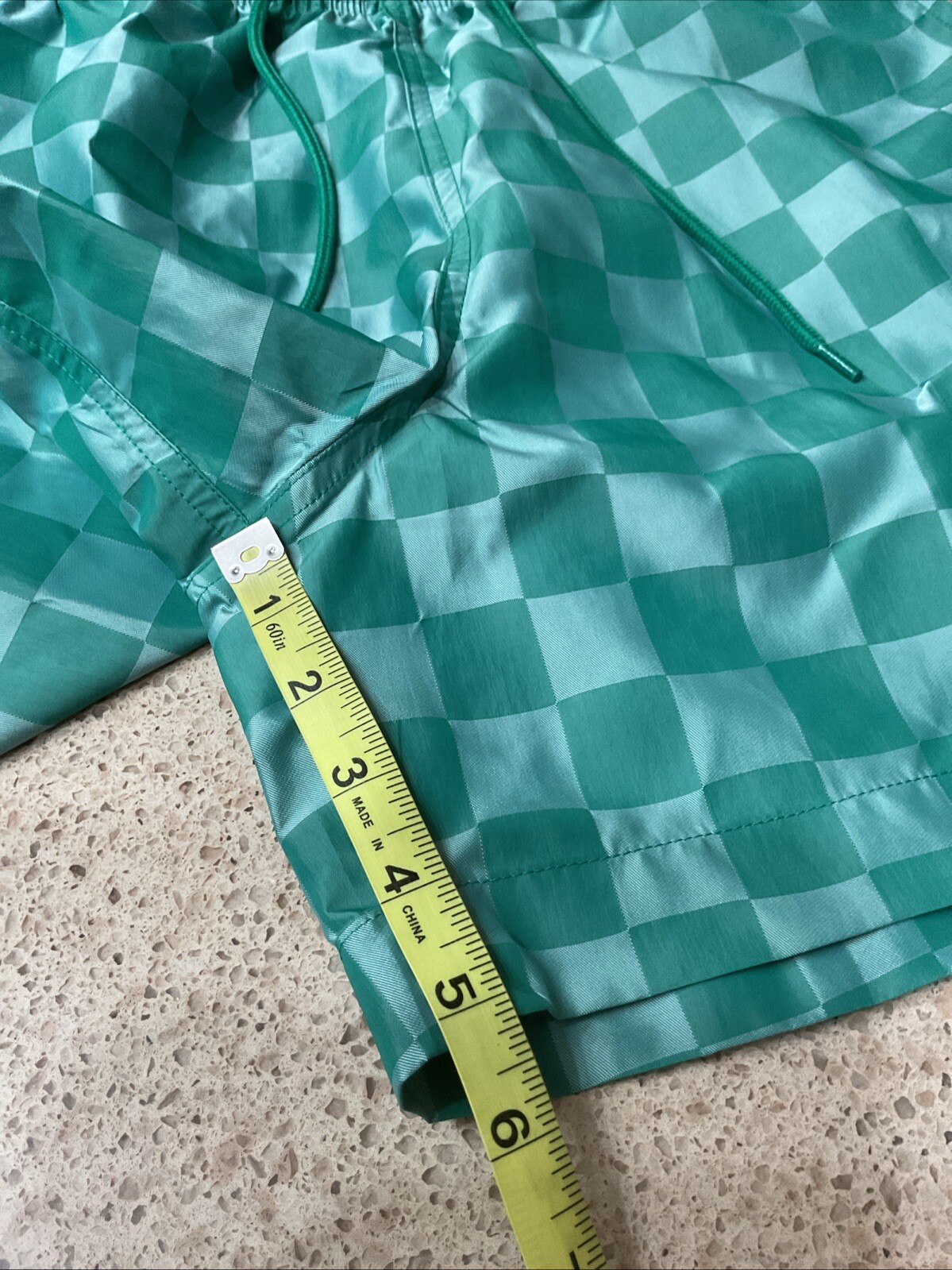 Nike Shorts Checkered Club Flow Casual Athletic Sz Small Green FN3098-365 New