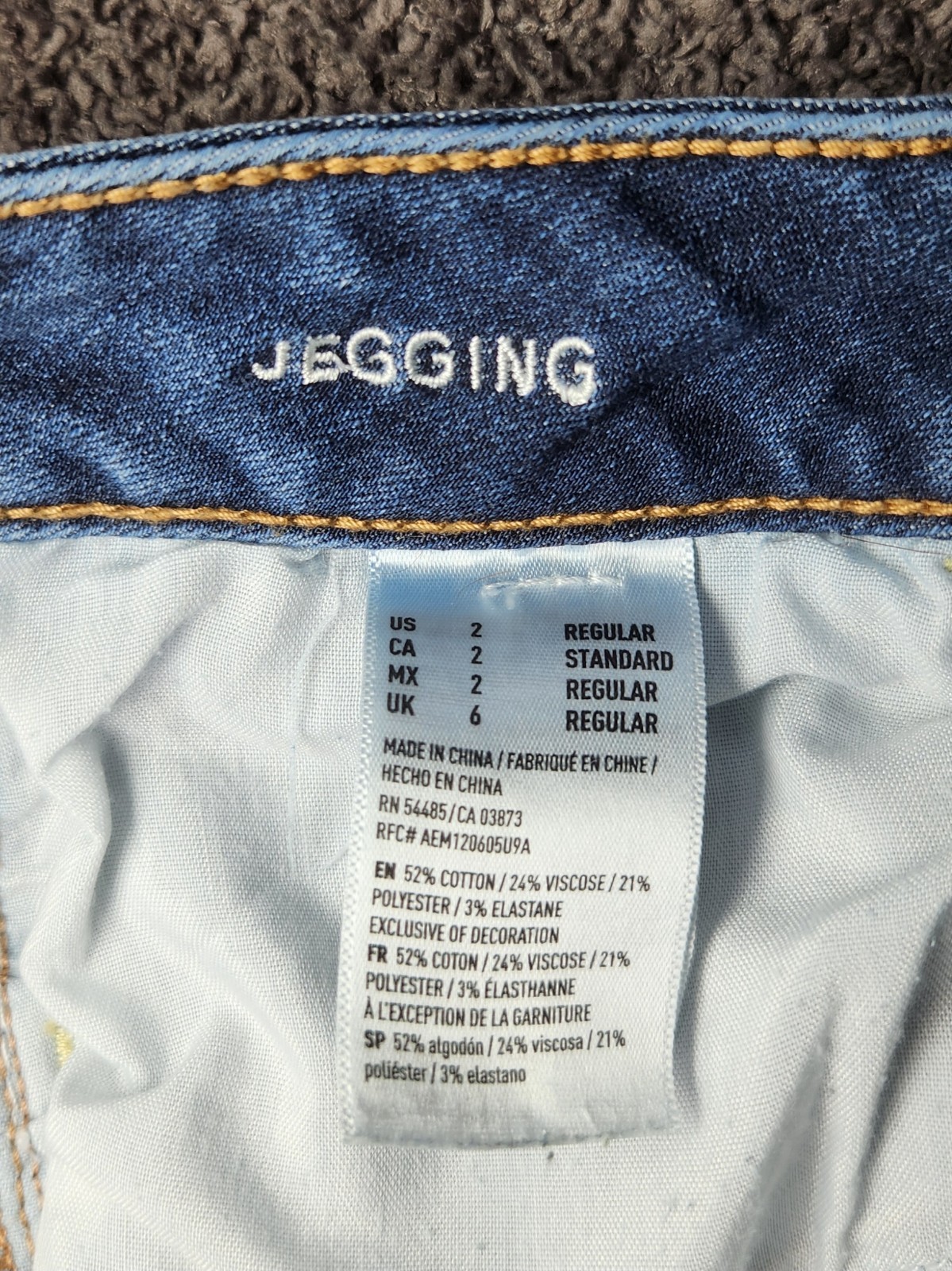 Dark Wash Destroy American Eagle Outfitters Low Rise Jeggings Skinny Jeans 2 Y2K