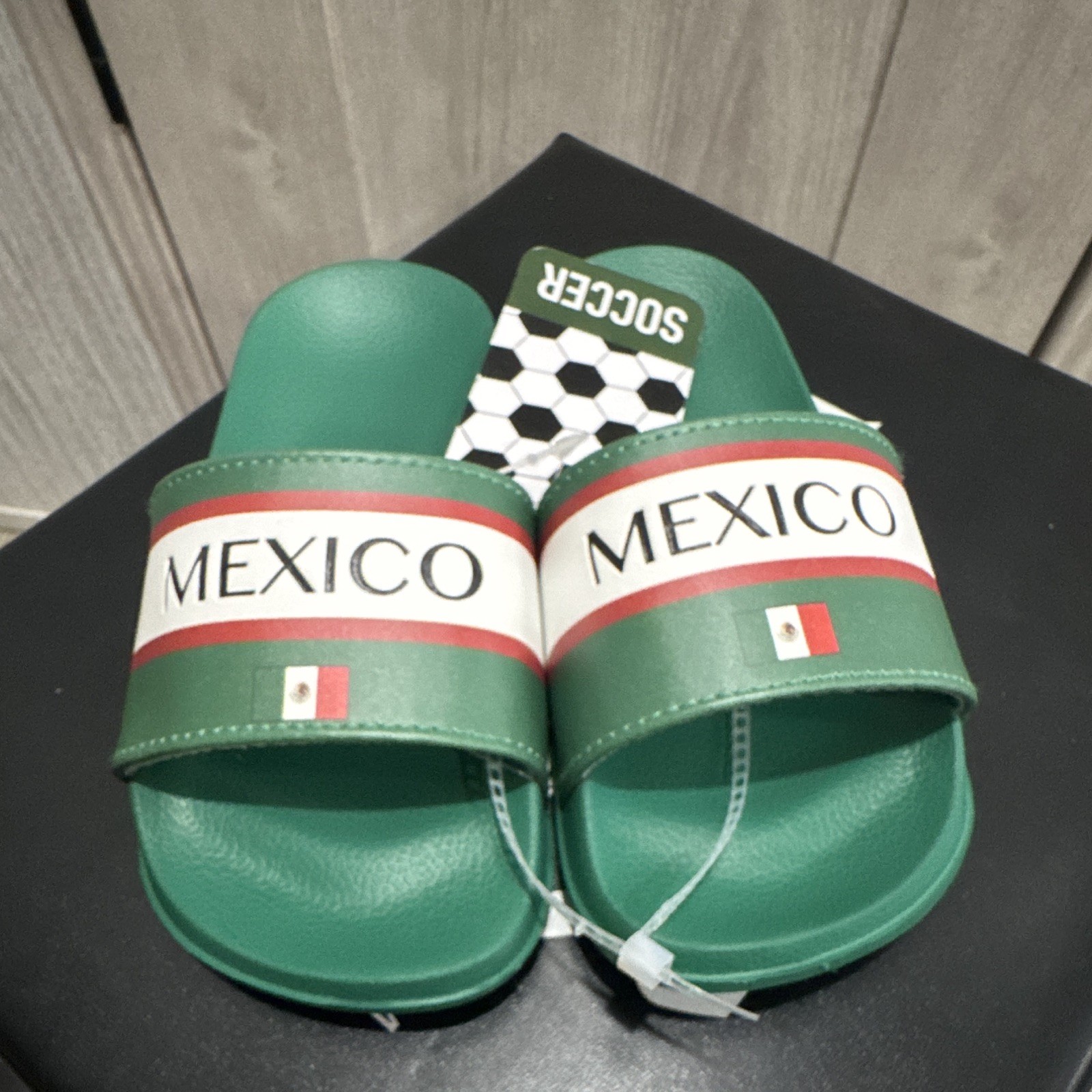 Men’s Mexico Soccer Slide Sandals Green/White/Red Slip-On US 11