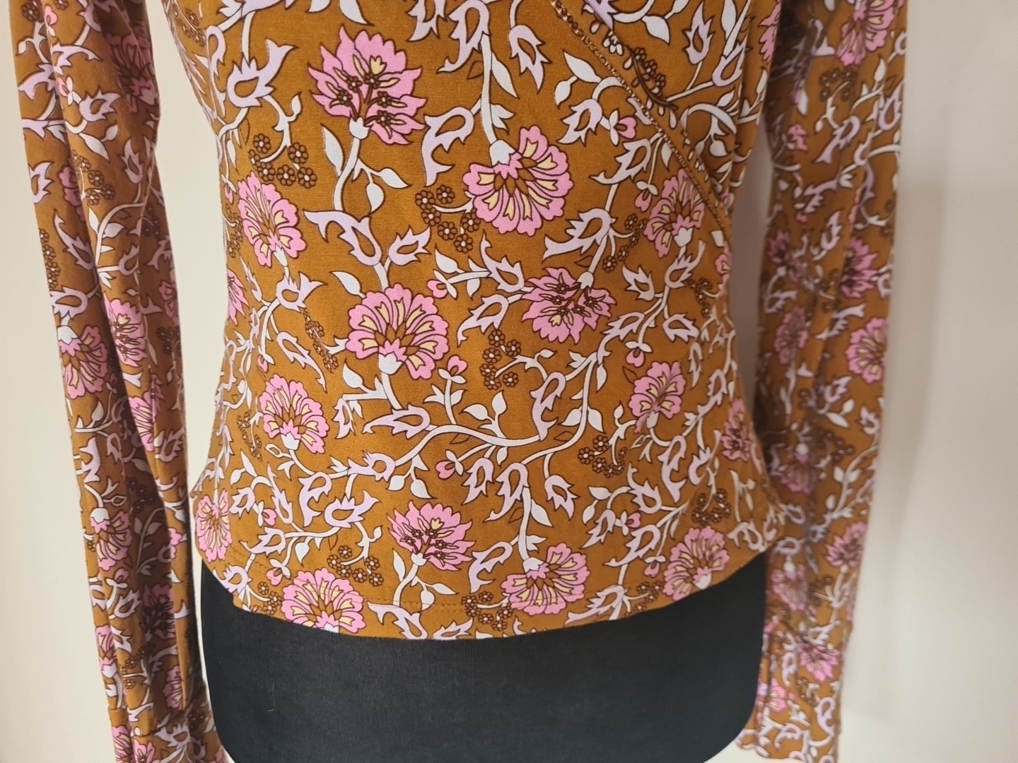 Arnhem Soi Gypsy Brown Pink White Bohemian Hippie Wrap Around Top 10 👇check