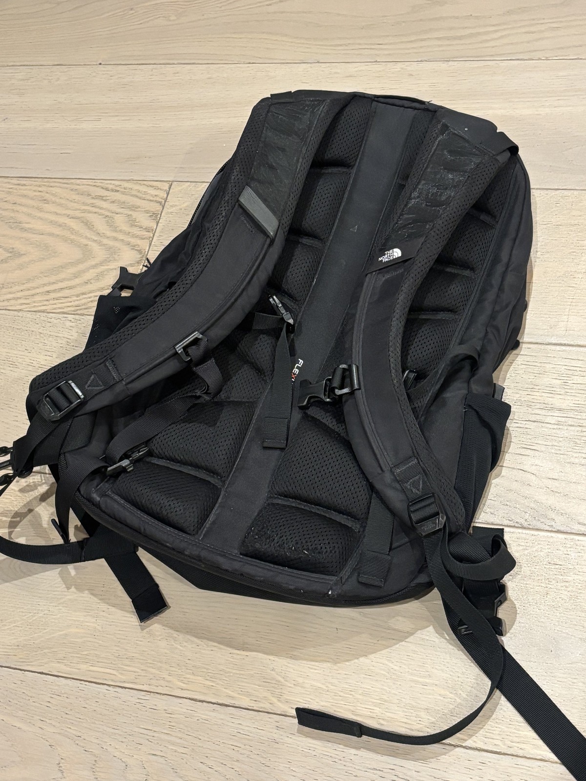 North Face Borealis Backpack 28L Black