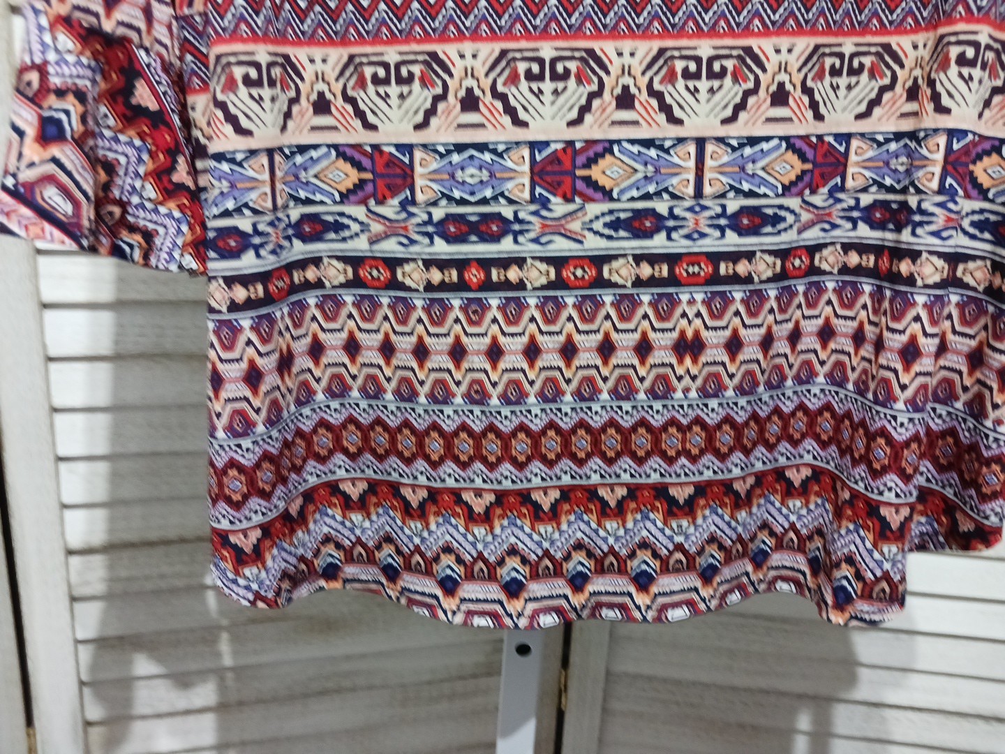 Womens DB Blouse Size 1X Orange Blue Aztec Designs Stretch Lightweight Unlined