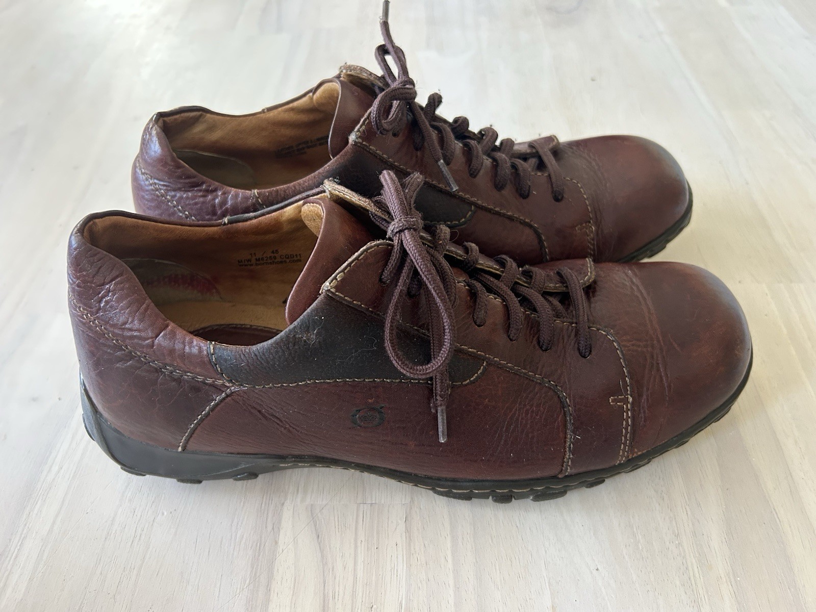 Born Loomis II Mens Dress Shoes Sz 11 Brown Leather Oxford Low Top Lace Up M6259
