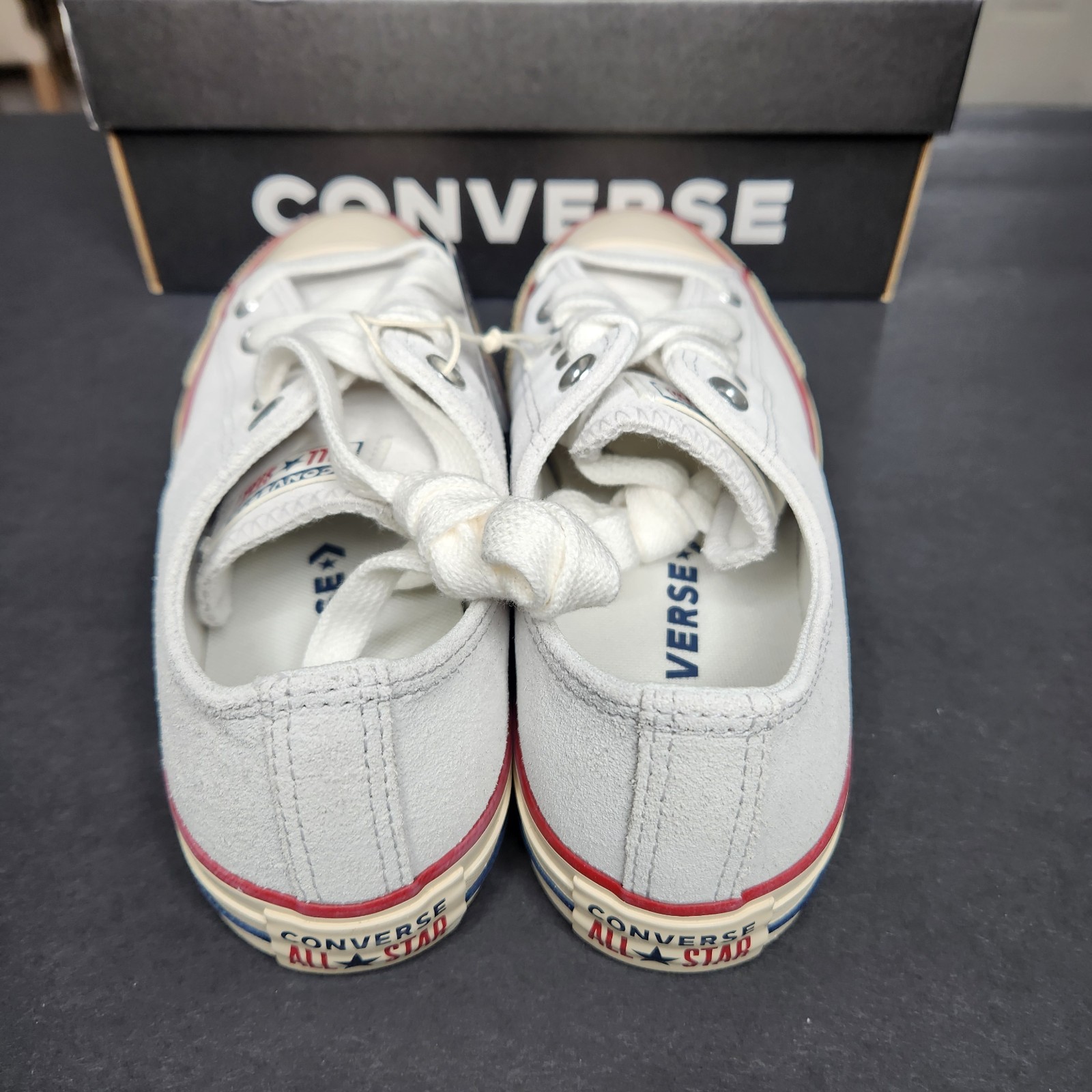 Converse Chuck Taylor all star Light Grey Brand New In Box Sizs M7/W9