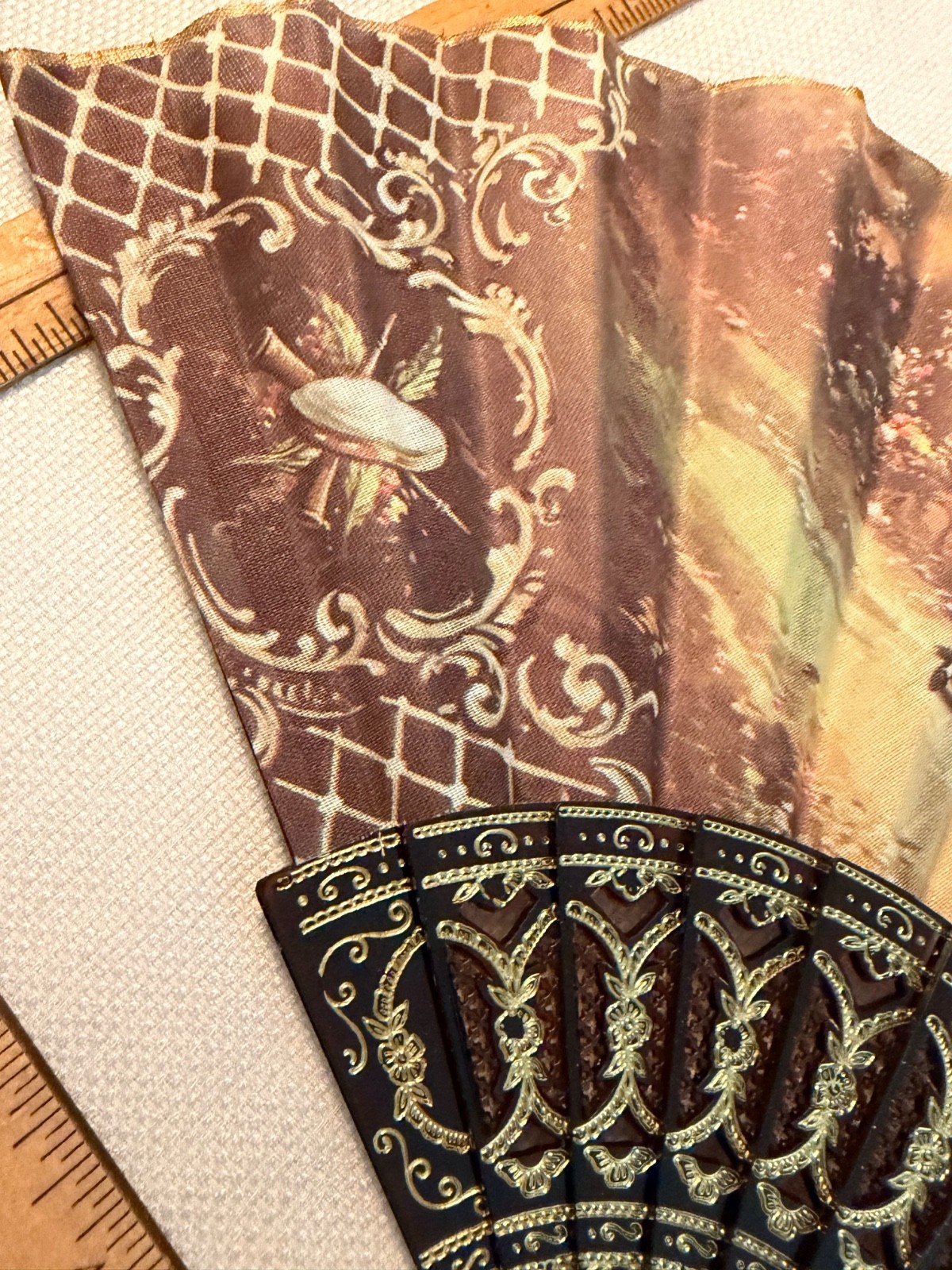 Vtg Giner Hand Fan W Box Features Period Clothing Fabric Plastic Gold Trim Spain