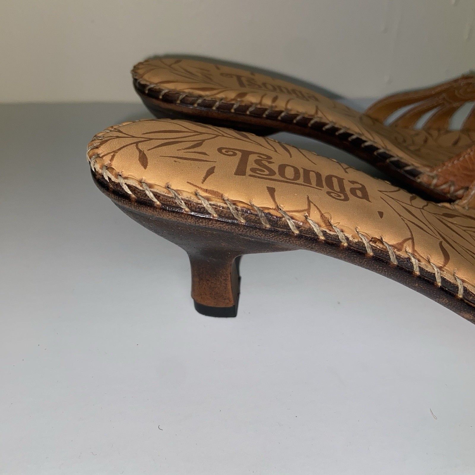 Tsonga Shoes Womens Size 7 Leather Kitten Heels Slip On Sandals Boho Artsy Brown