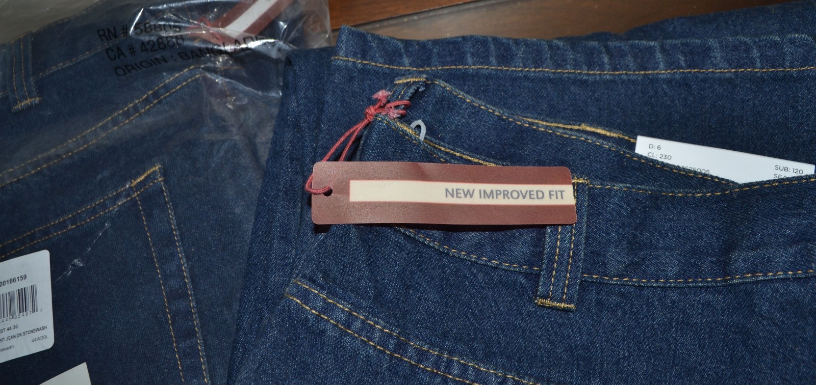 NEW 2 PAIR HB Harbor Bay Men’s Jeans Dark Stonewash Loose Fit Denim 44″ x 30″