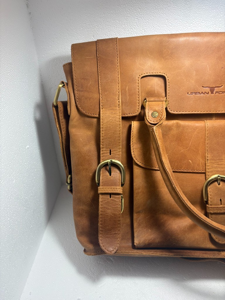 Urban Forest Cognac Rustic Lather 15′ Lab top /Briefcase