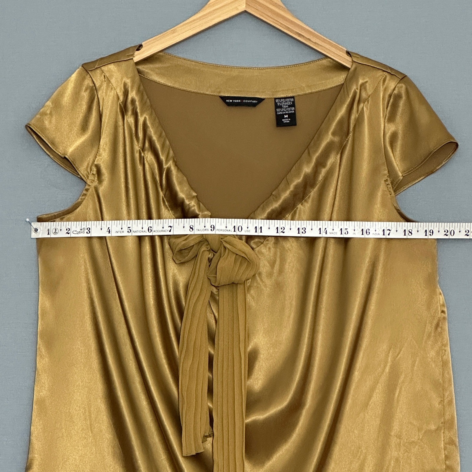NY&C Womens Top M Gold Satin Chiffon Tie Feminine Coquette Regency Elegant Party
