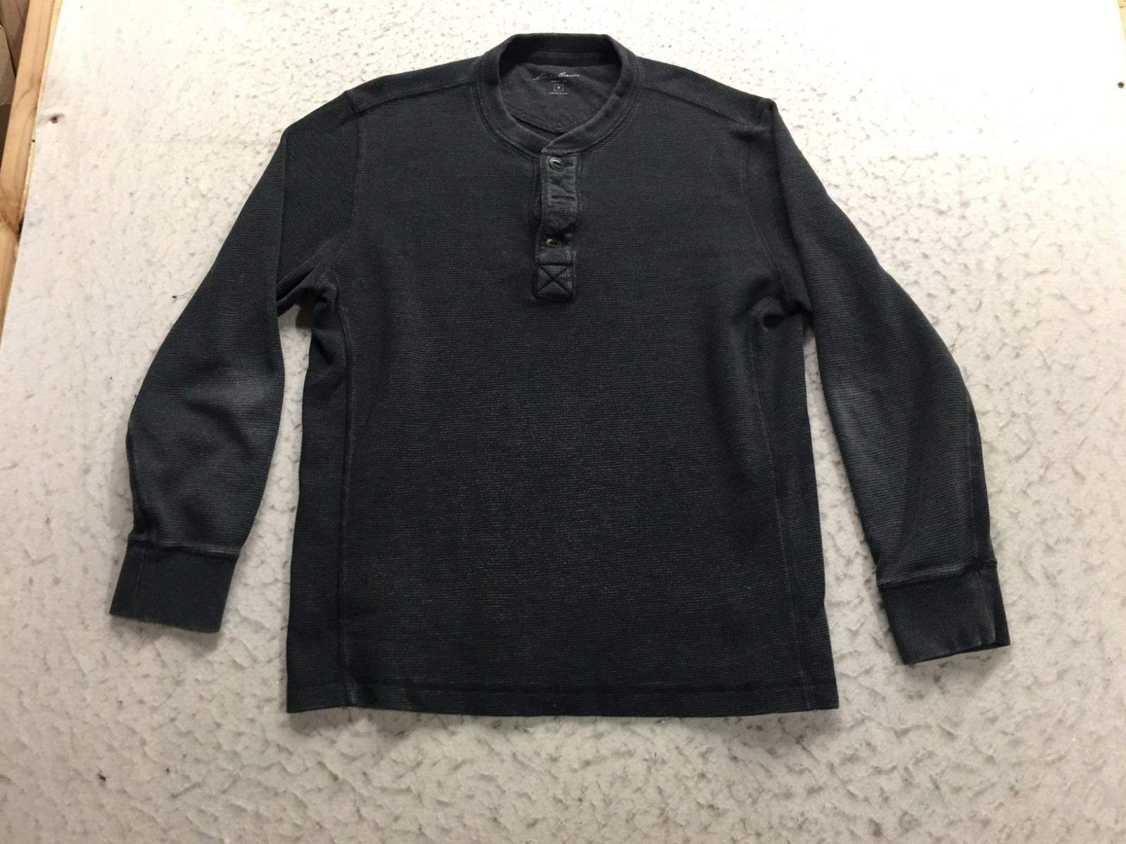 Eddie Bauer Thermal Shirt Mens M Medium Gray Henley Long Sleeve Crew Neck 1/4