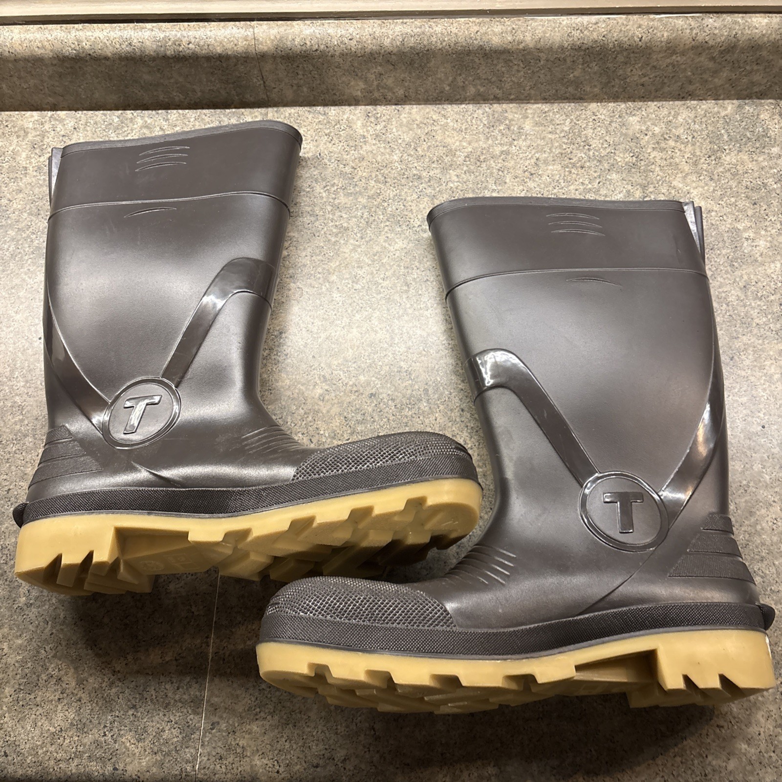 Tingley Steel Toe Rubber Boots Profile Size 13 Men’s Astm F2413–18