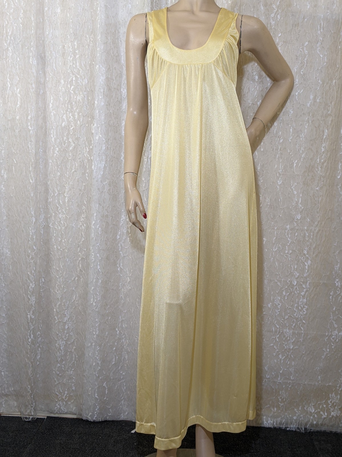 Vintage GINA Sparkling Yellow Stretch Back Waist Lingerie Slip Dress Nightgown M