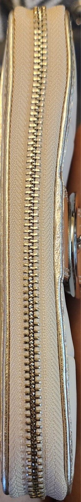 Vintage Coach Soho Pleated Leather Buckle Slim Wallet F45622 Cream Gold Y2K