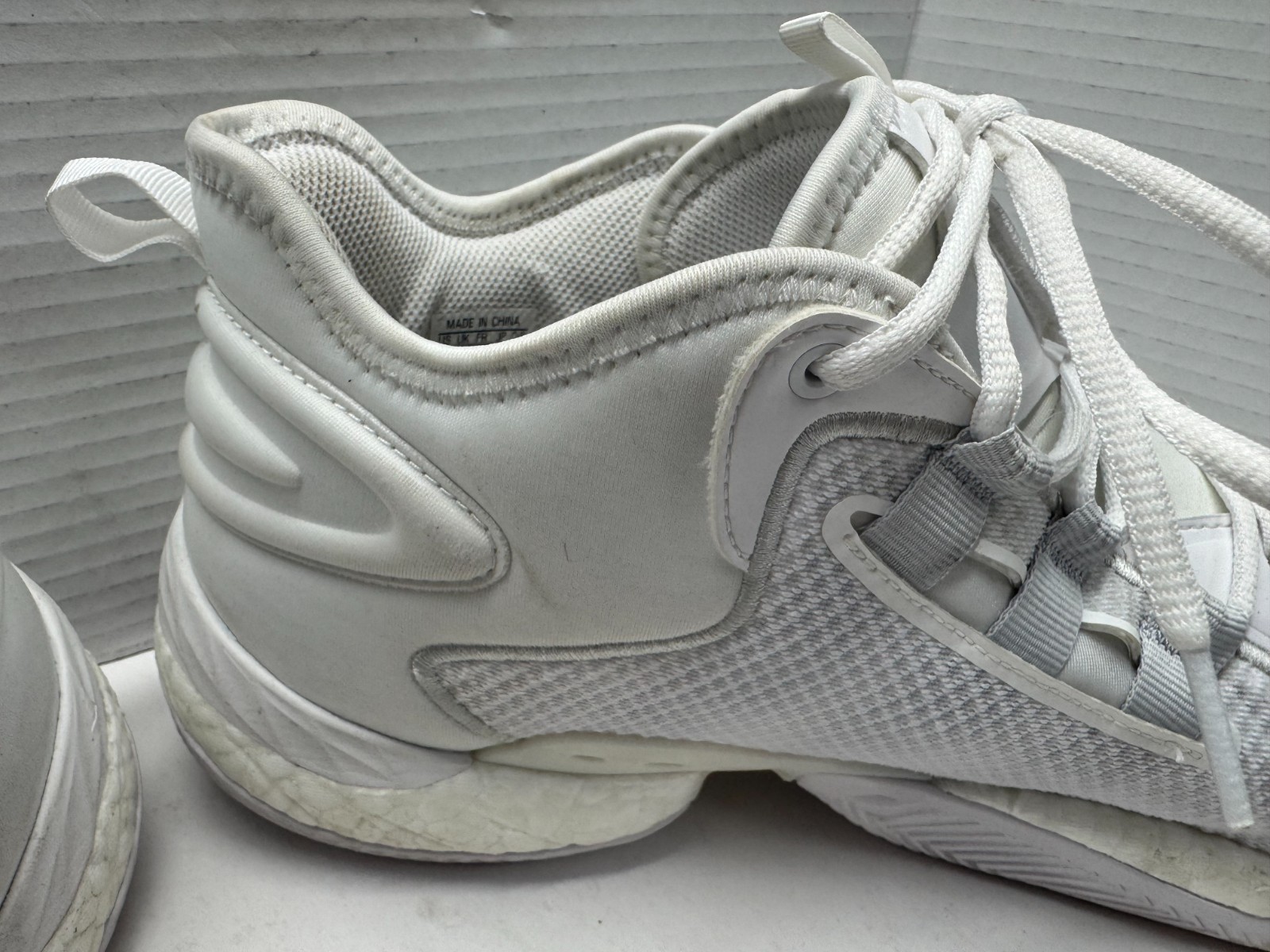 Adidas BYW Select IE9310 Mens 16 Basketball Shoes Cloud White Athletic Sneakers