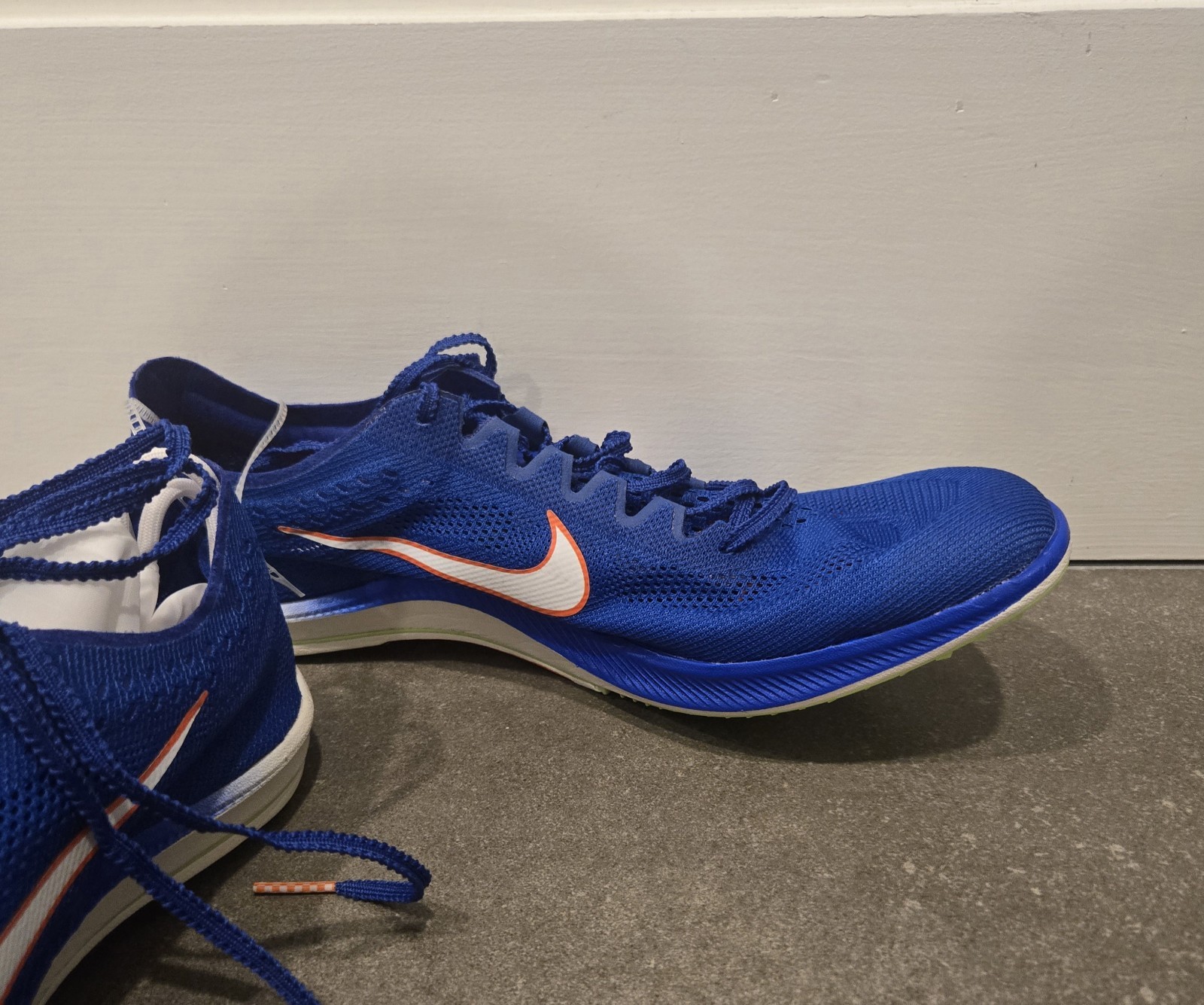 Nike ZoomX Dragonfly Men’s Size 11 Track Spikes Racer Blue White CV0400-400