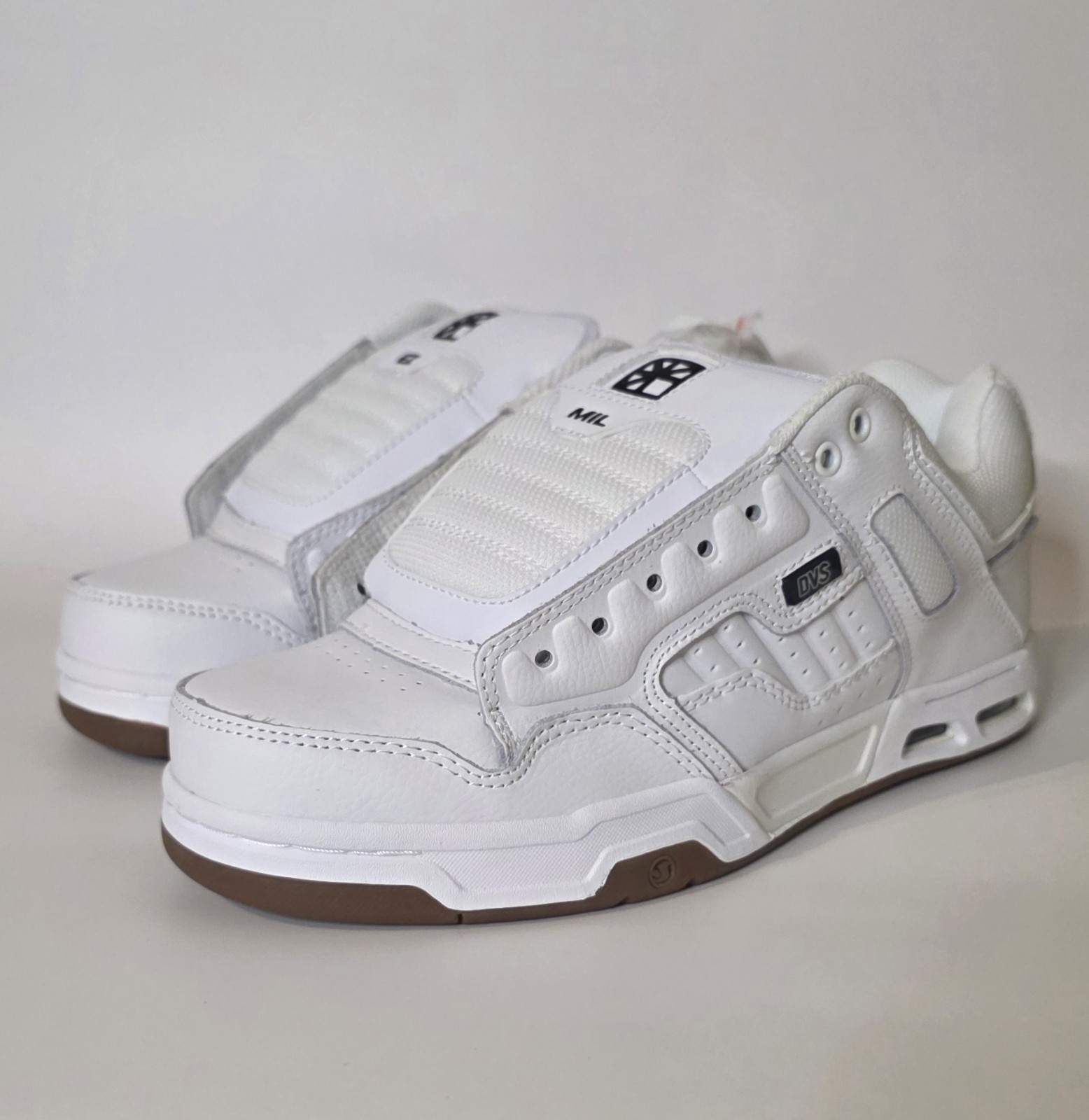 Size 9.5 – DVS x Ez Mil x Berrics Enduro Heir ( 9 of 27 )