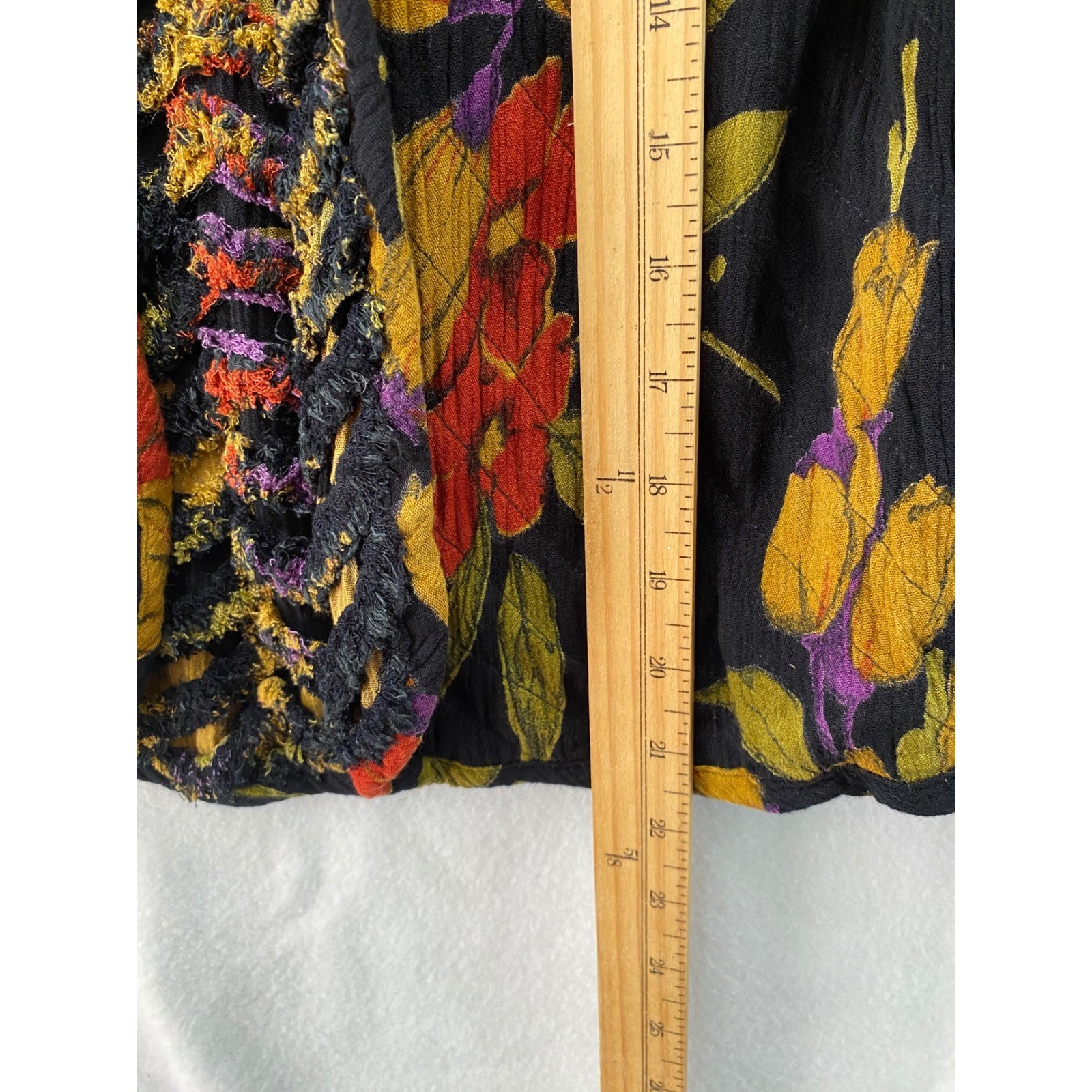Unbranded Reversible Quilted Jacket Women L Black Floral Art to Wear Fringe