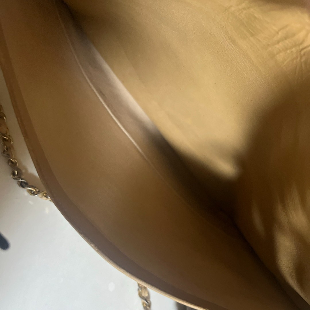 【Recolored】Chanel Matelasse Beige Chain Tote Bag Quilted Design Leather Used